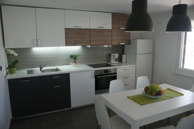 Apartment Tireli view 5