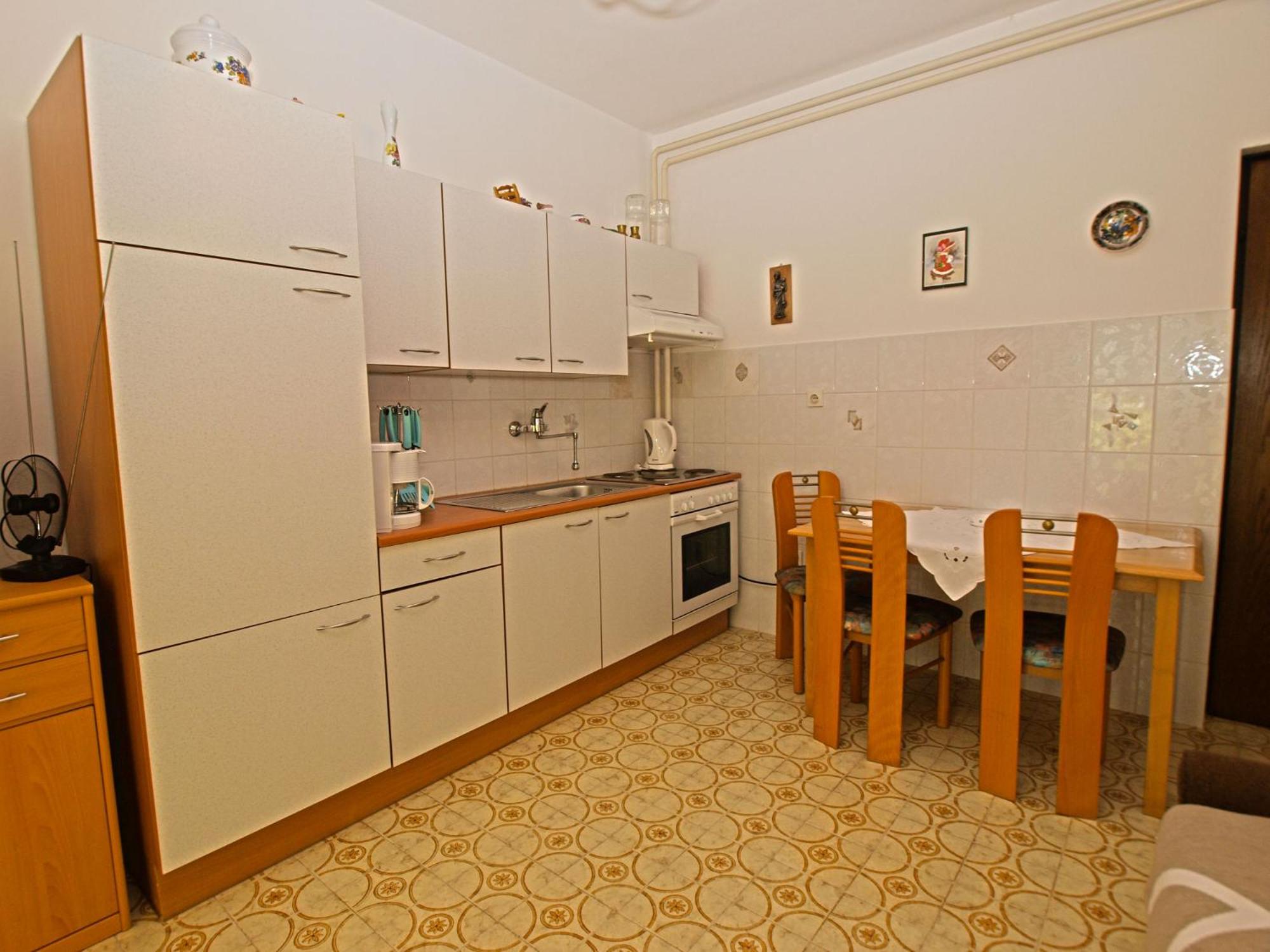 Photo 37