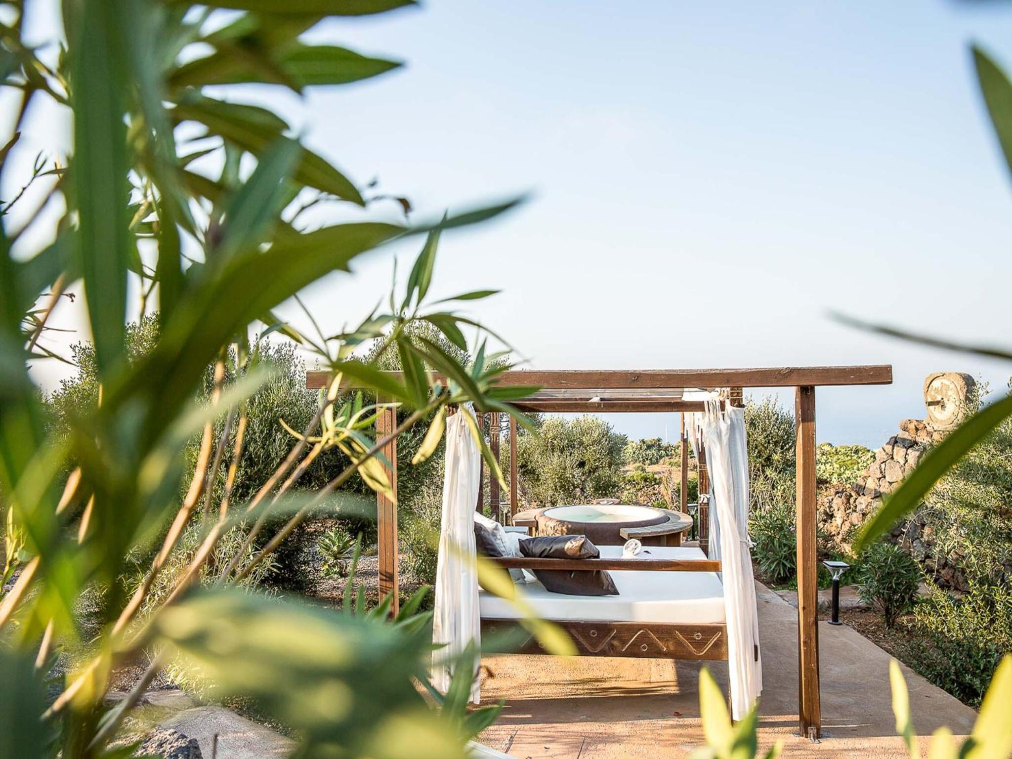 Dammusi Al-Qubba Wellness & Resort