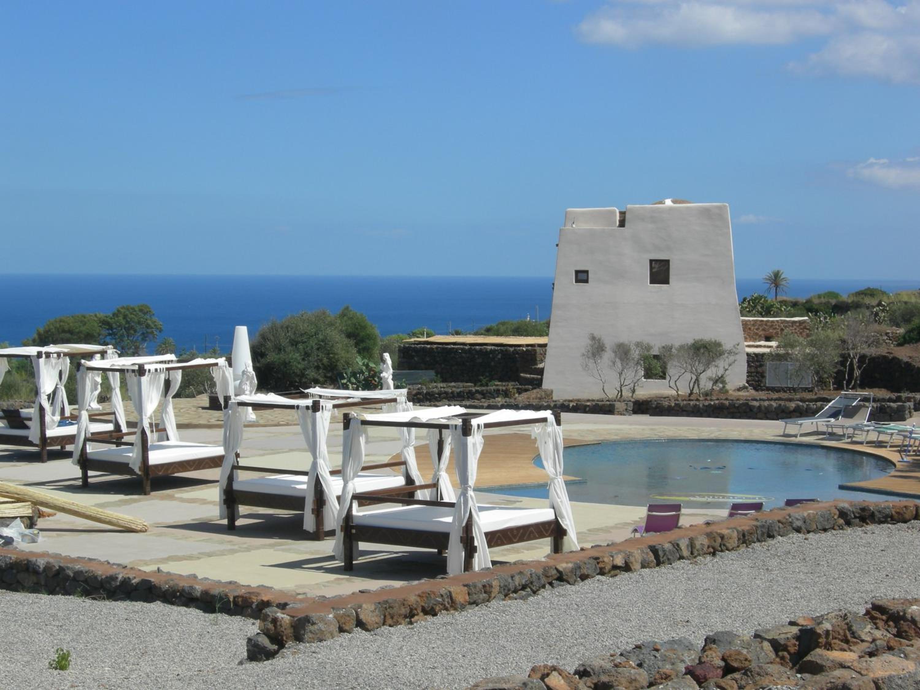 Dammusi Al-Qubba Wellness & Resort