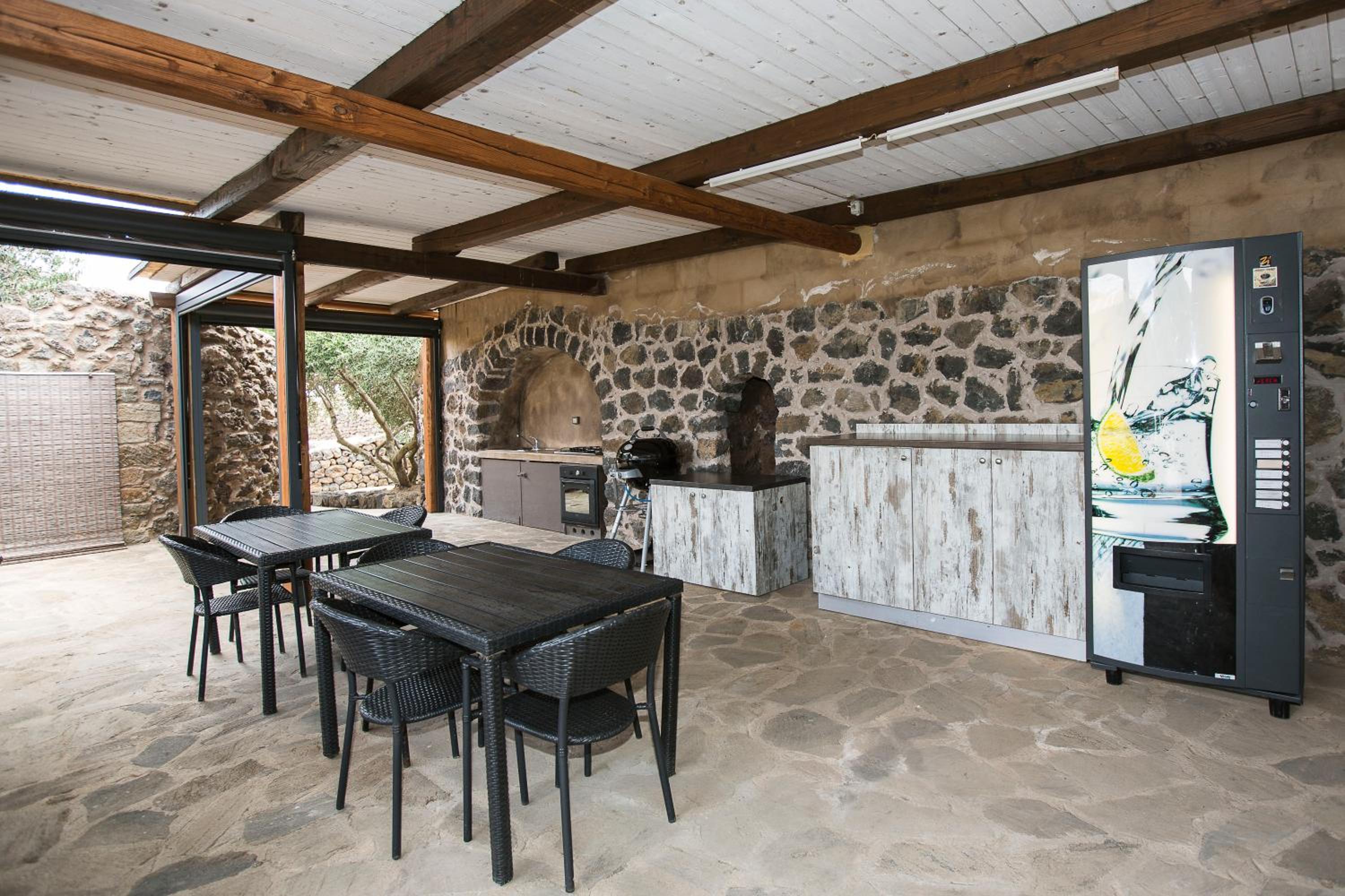 Dammusi Al-Qubba Wellness & Resort