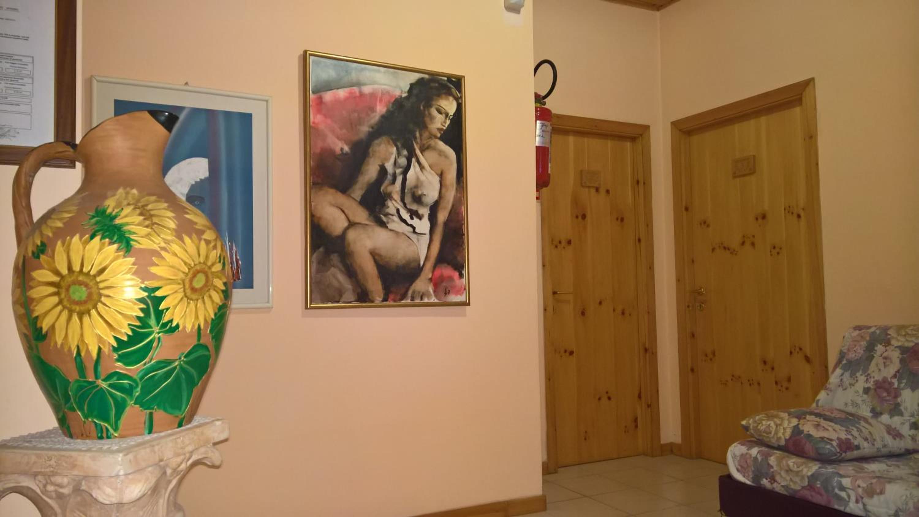 Photo 12