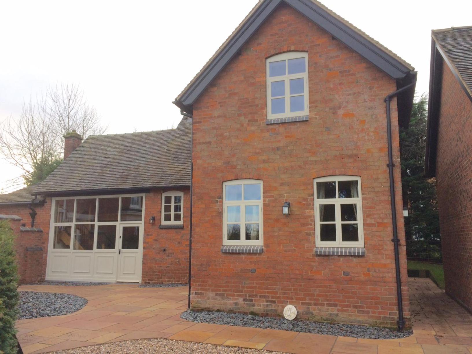 Woodleighton Cottages view 5