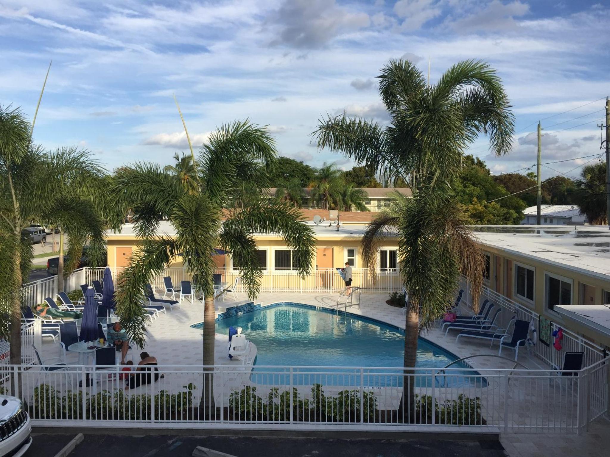 Curtis Inn & Suites