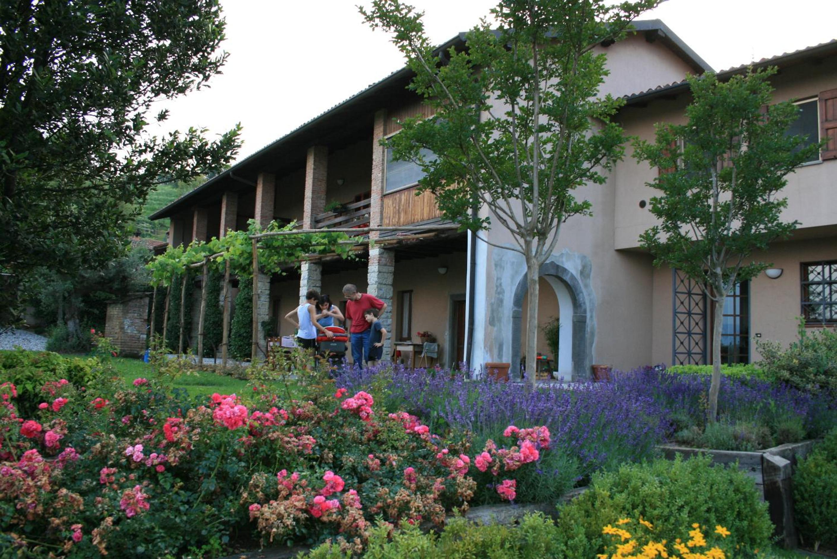 Bio&B Cascina Montebello view 5