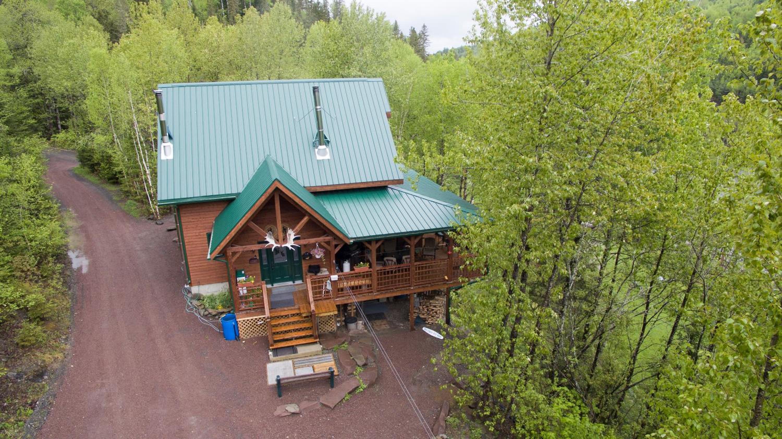 Auberge de la Rivière Matapédia - Matapédia River Lodge
