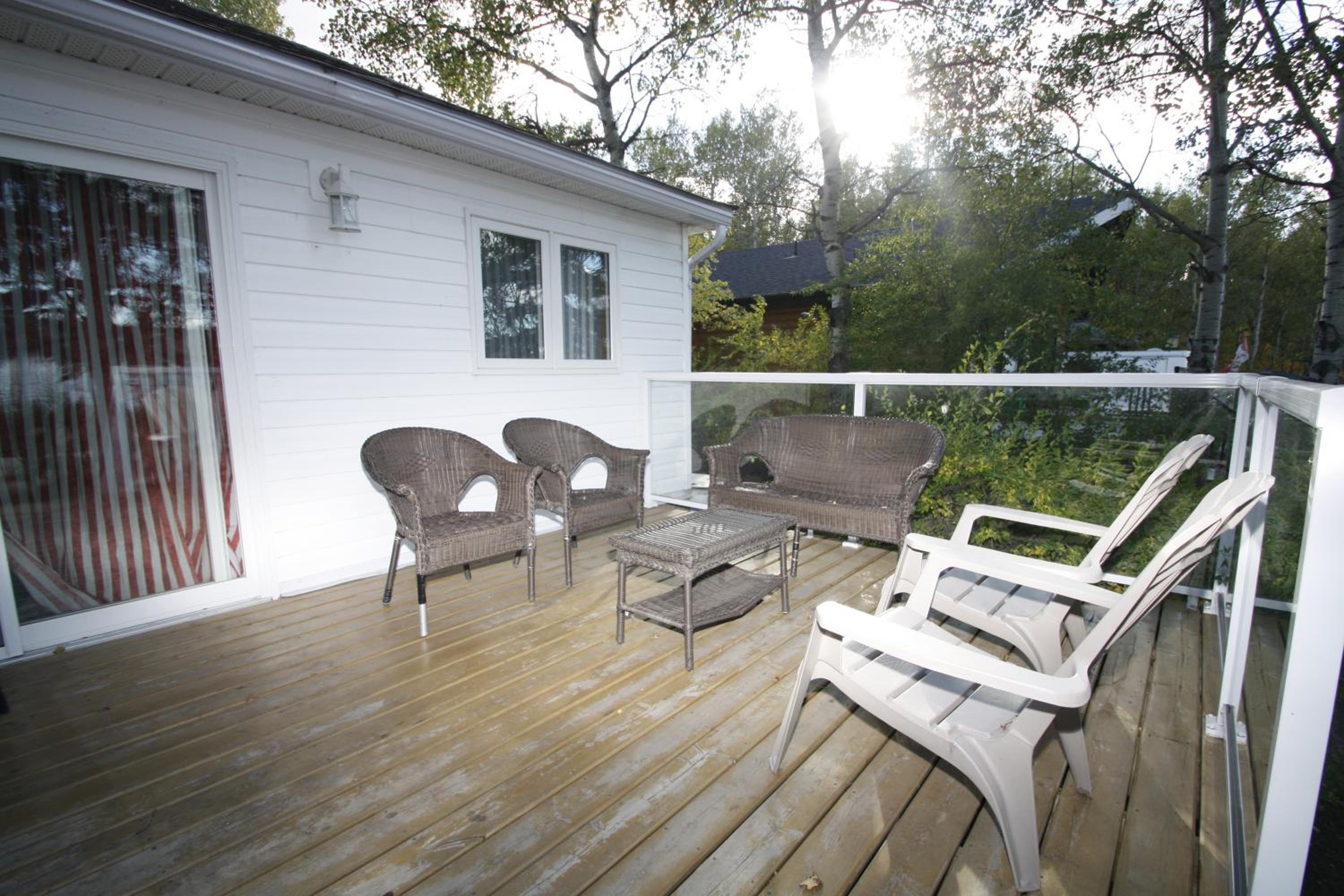 MANITOU BEACH COTTAGES by Prowess