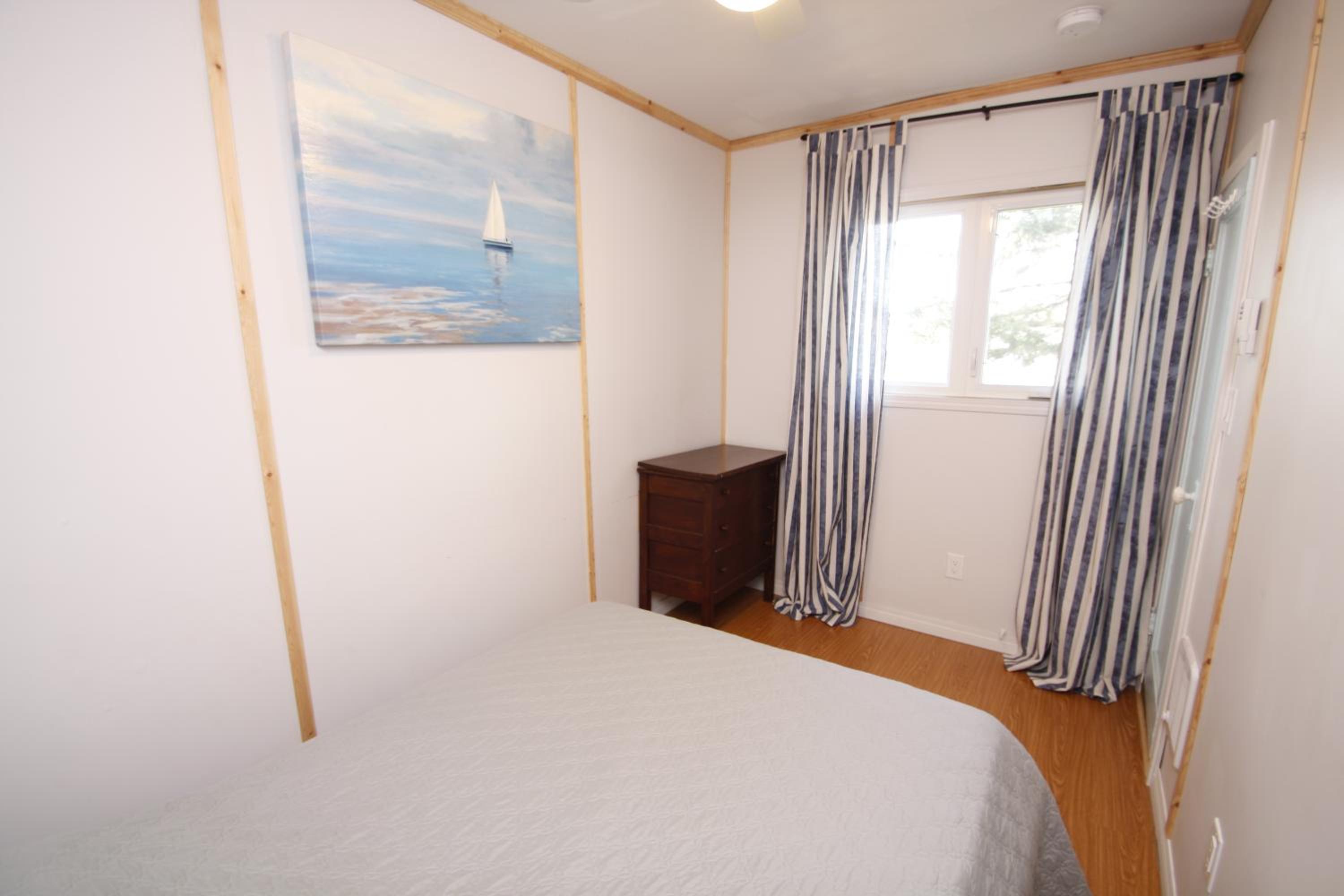 MANITOU BEACH COTTAGES by Prowess
