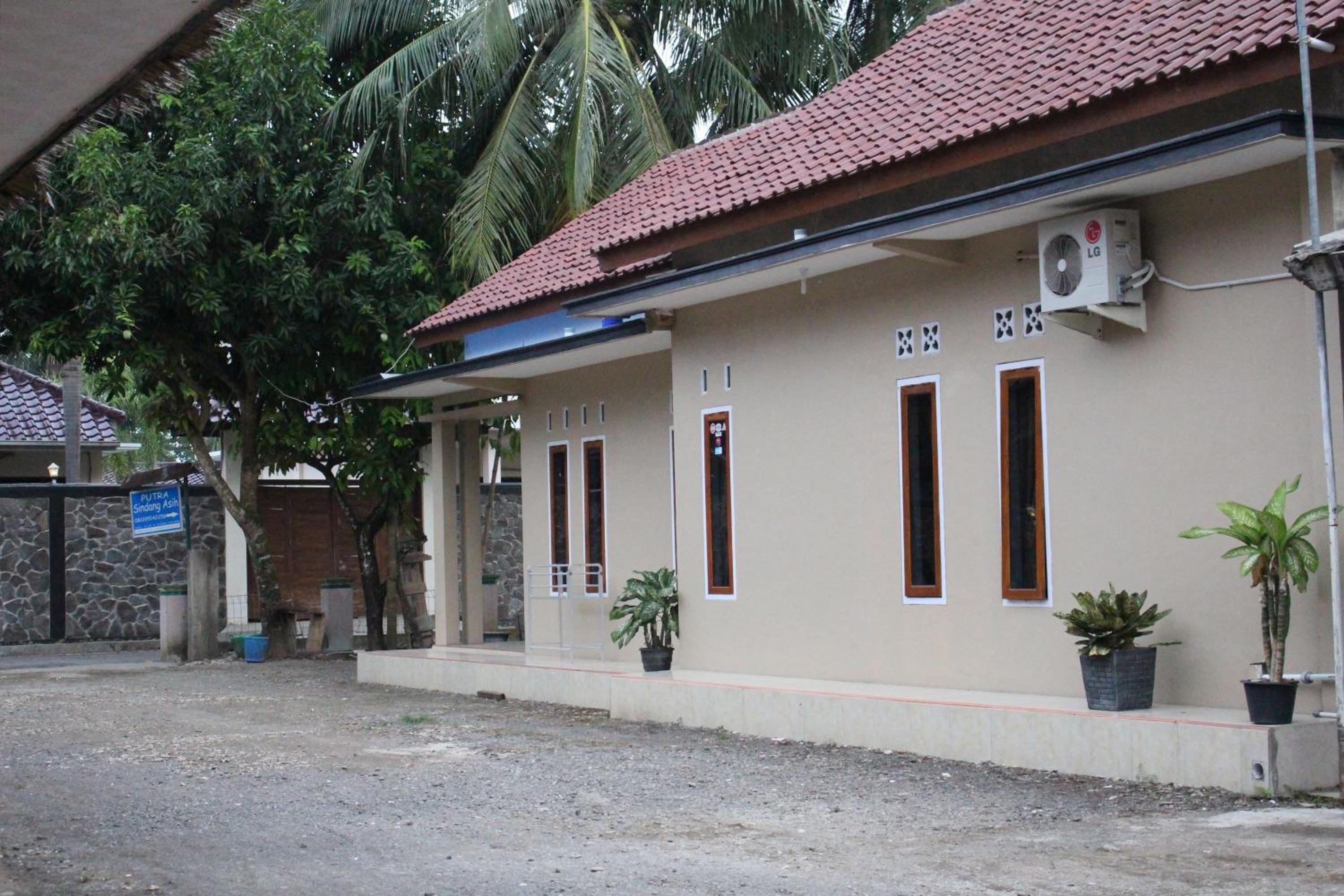 Photo 19