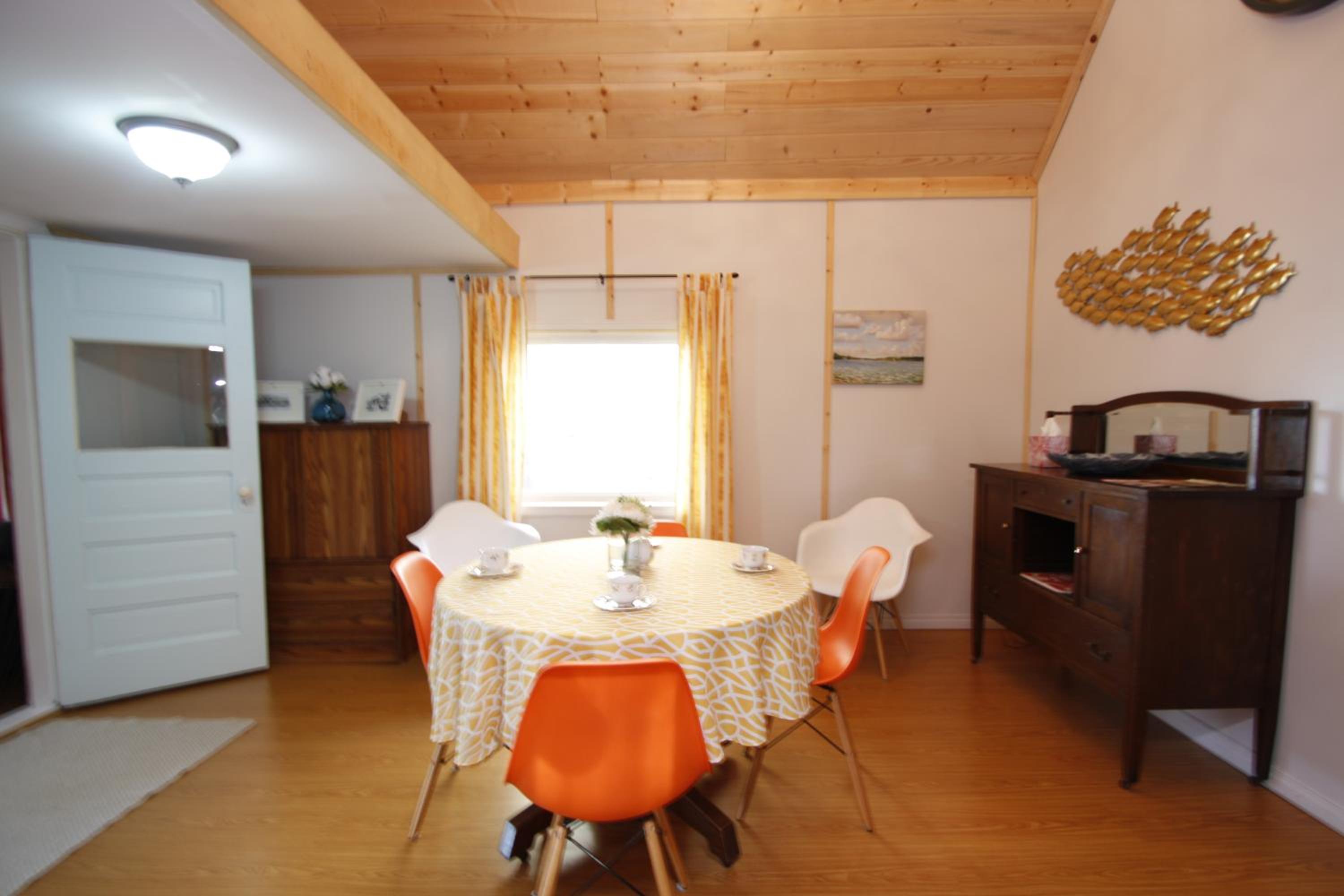 MANITOU BEACH COTTAGES by Prowess