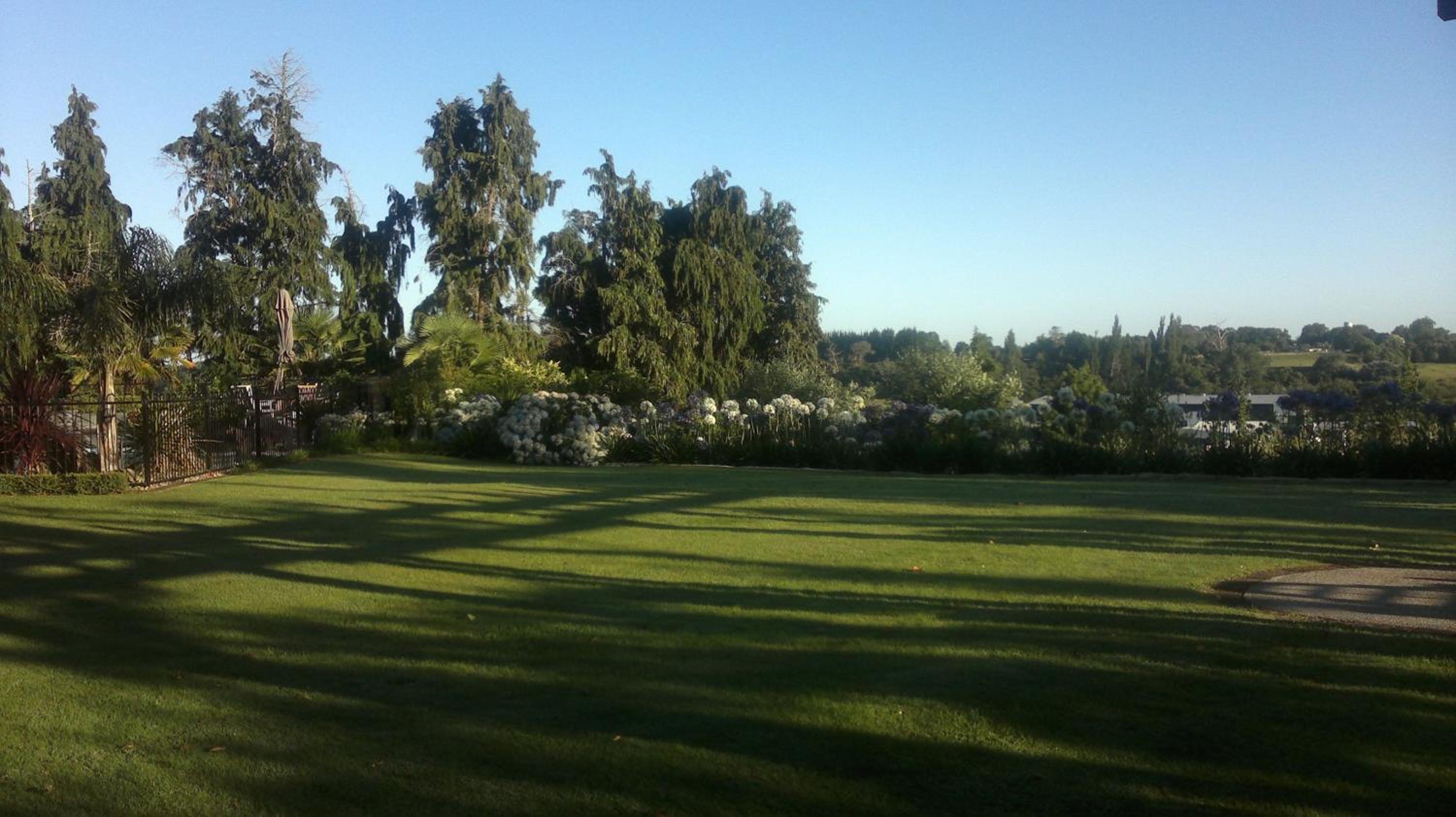 Cambridge Coach House view 4