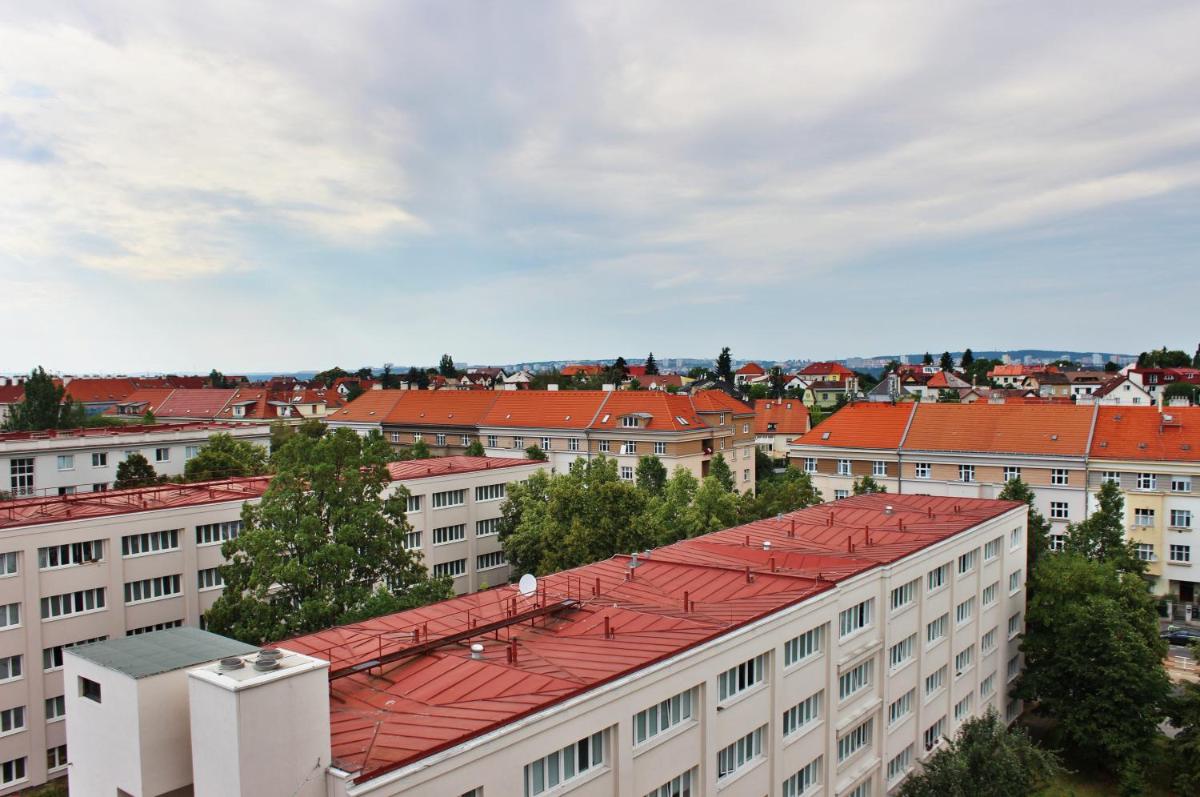 Eislerova kolej Jarov