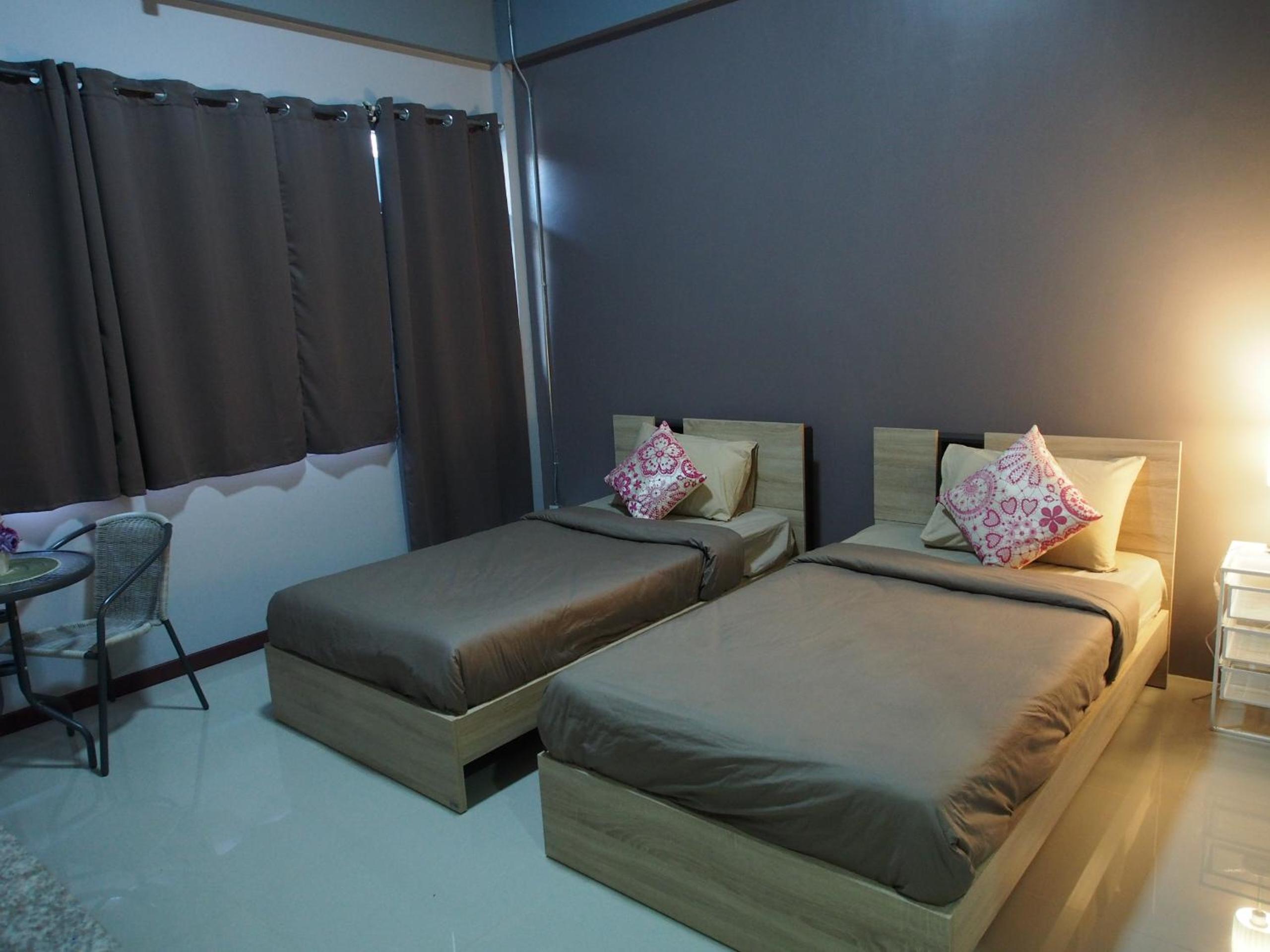 Sriyanar Place