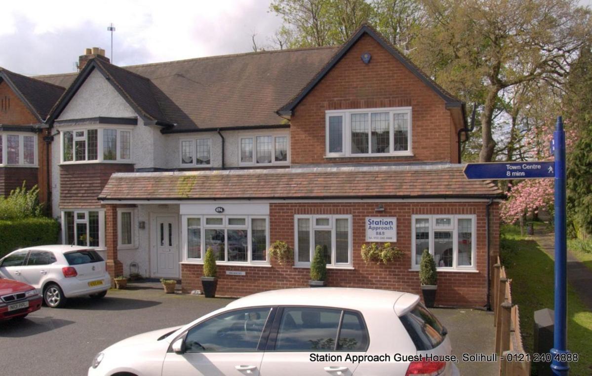 Station Approach Solihull Cabin Stays