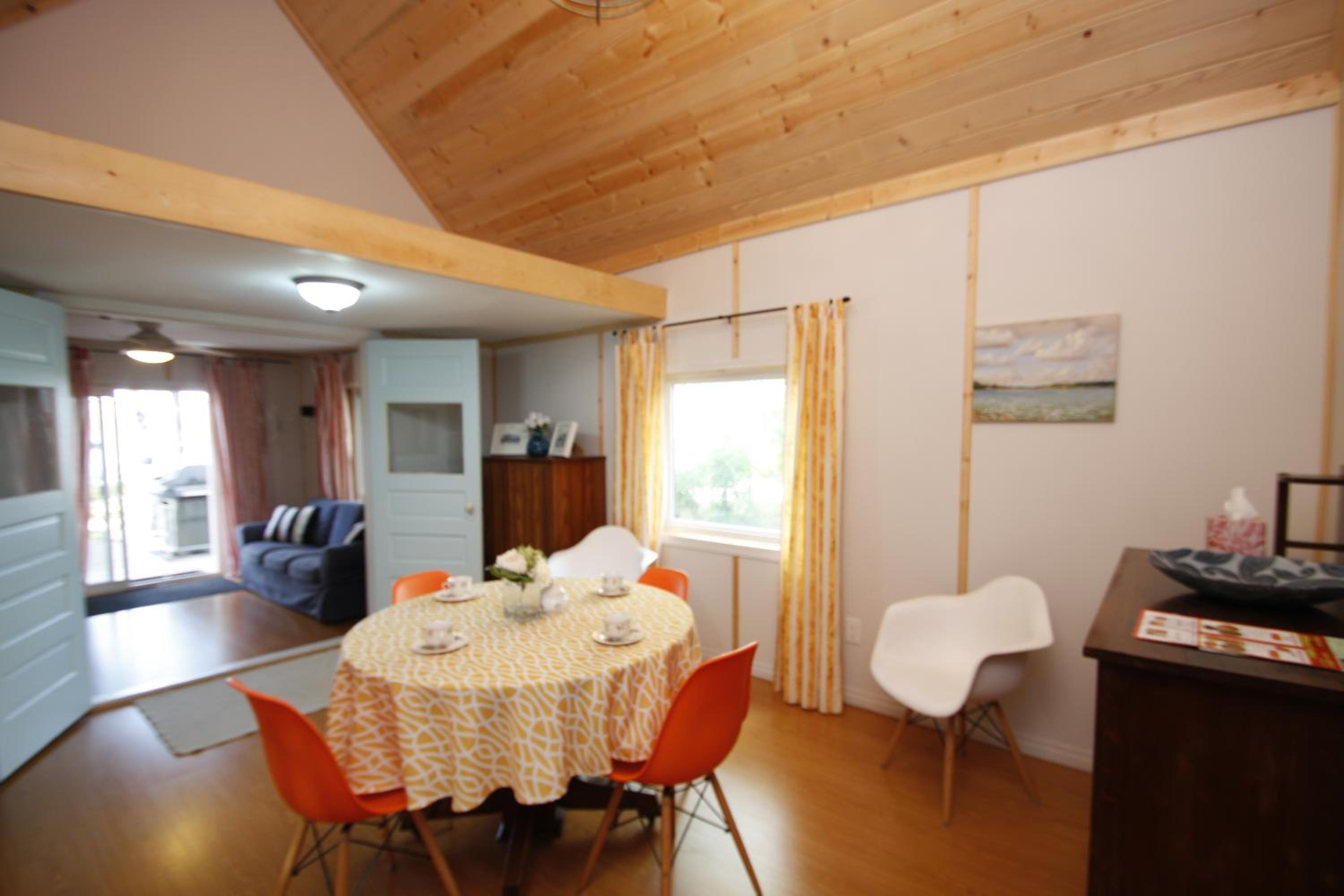 MANITOU BEACH COTTAGES by Prowess