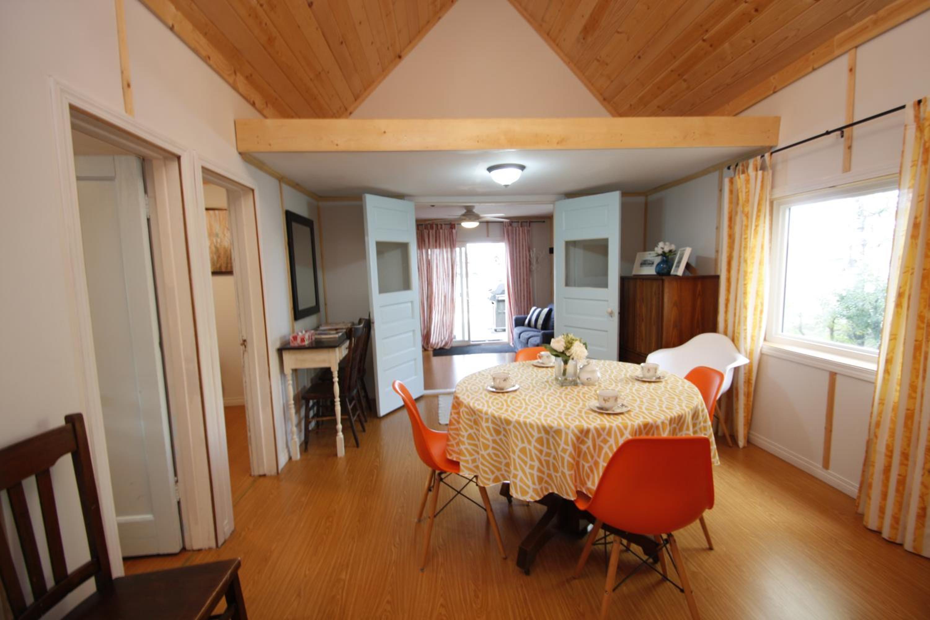 MANITOU BEACH COTTAGES by Prowess