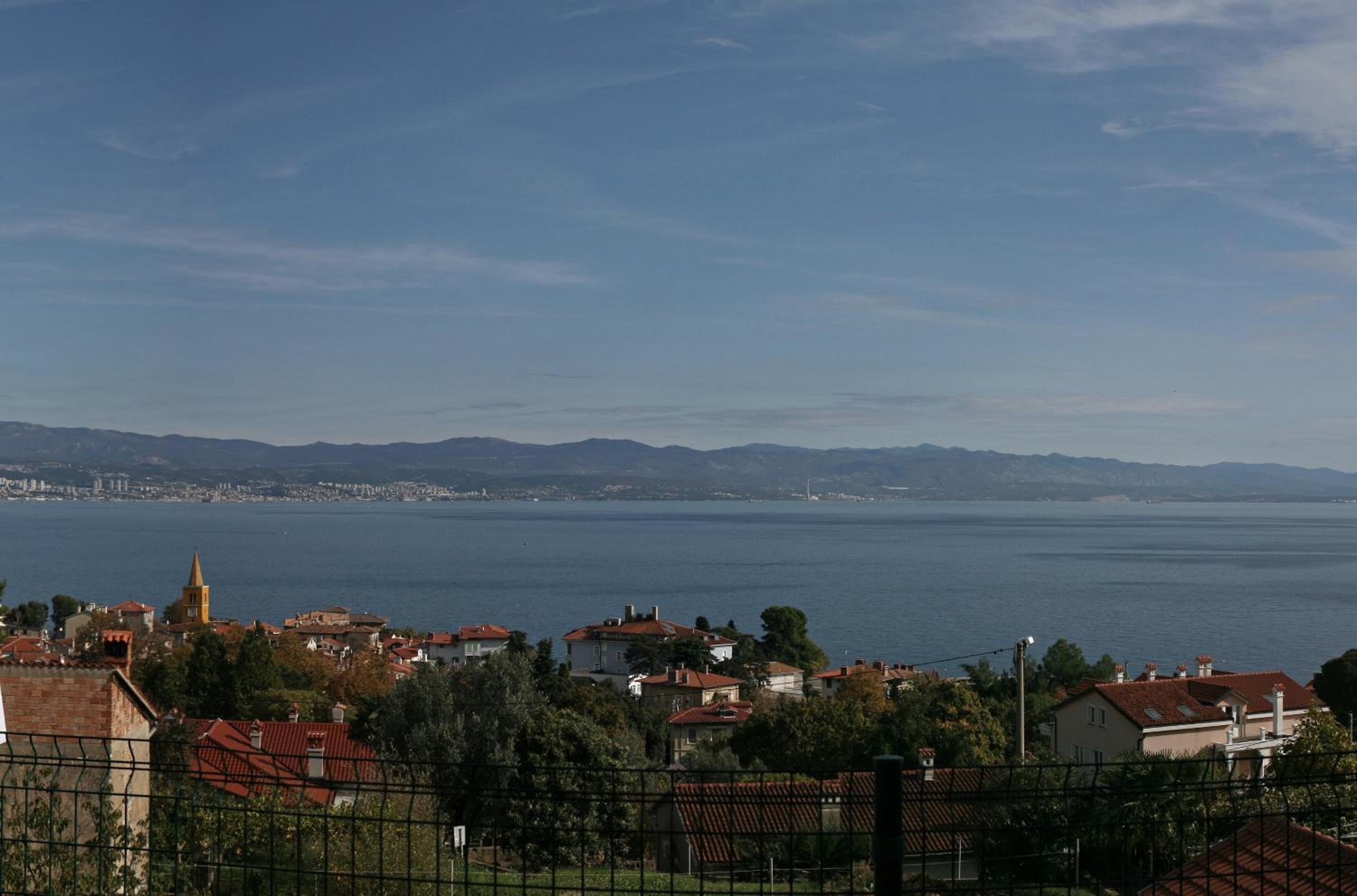 Apartman Halugica view 4