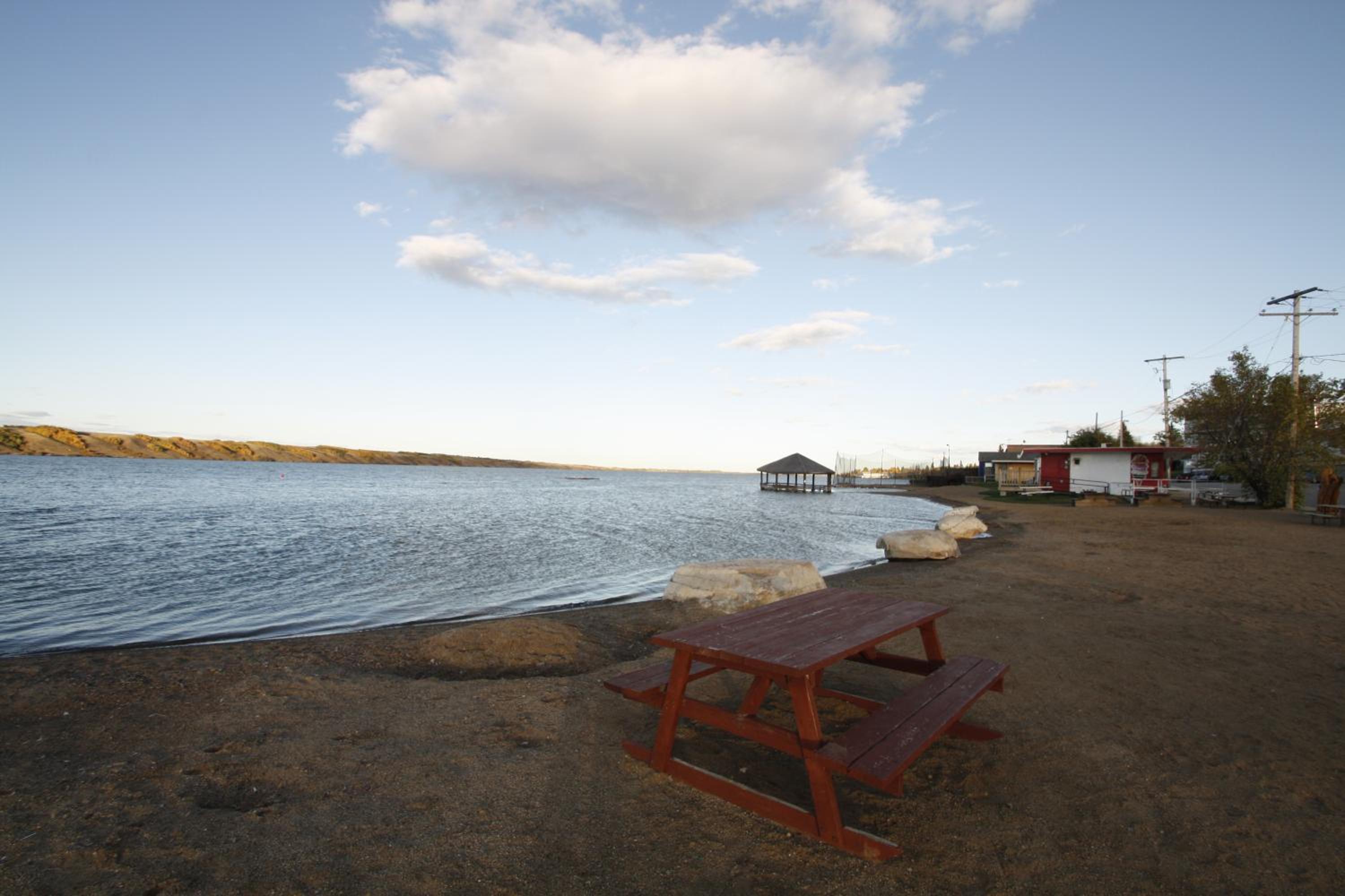 MANITOU BEACH COTTAGES by Prowess