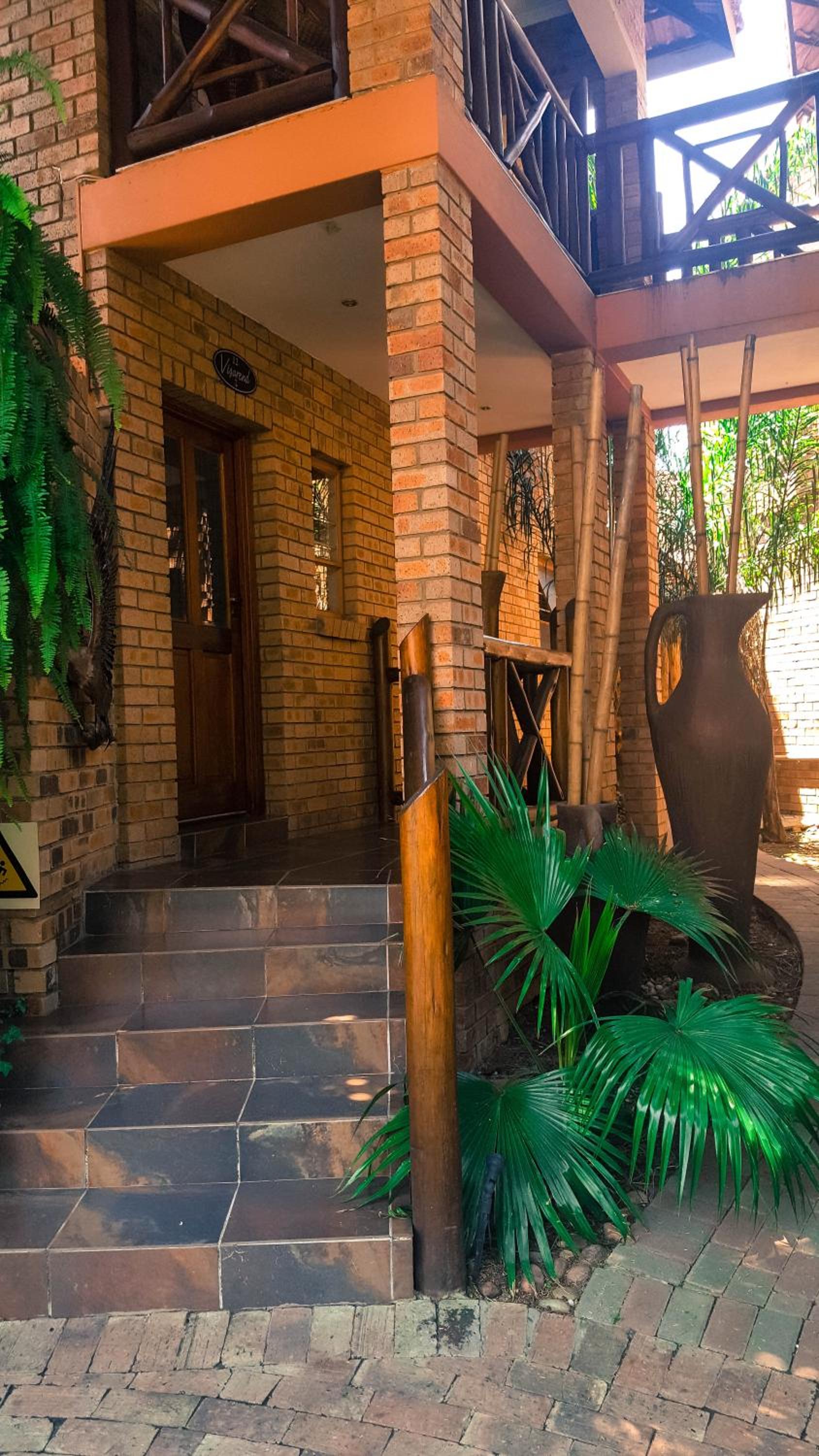 Aark Guest Lodge