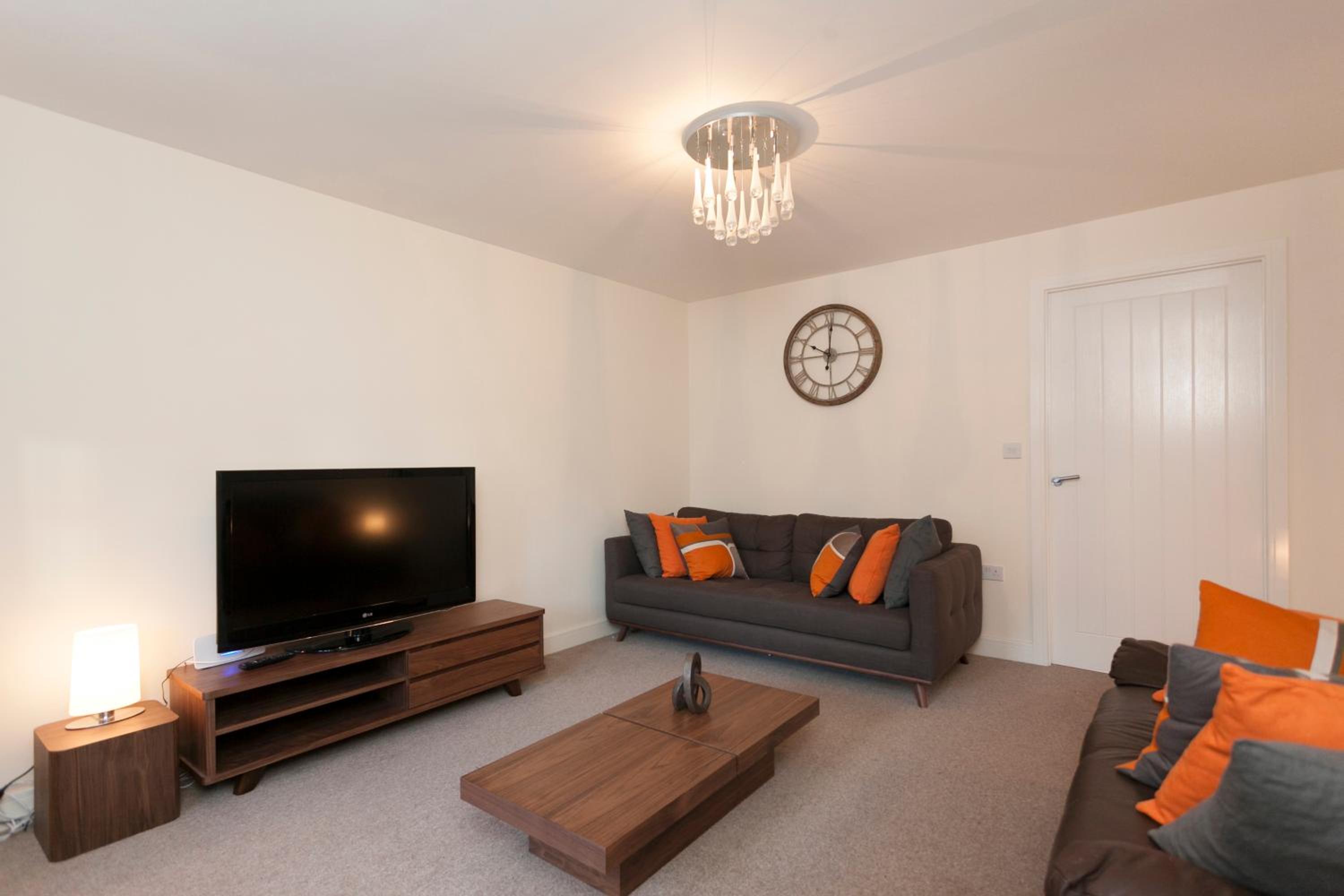 DBS Serviced Apartments - The Townhouse