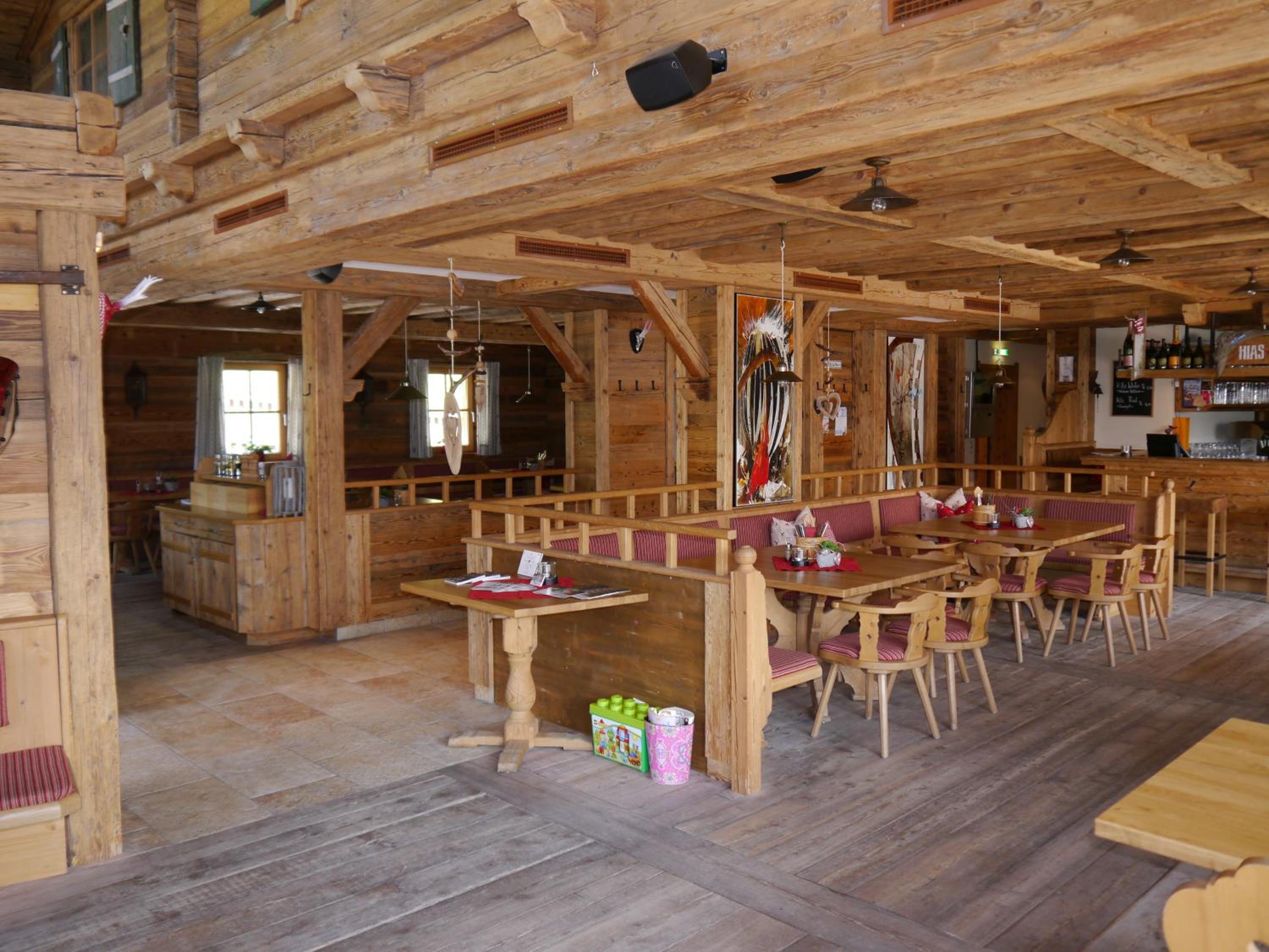 Panorama Chalets am Pass Thurn