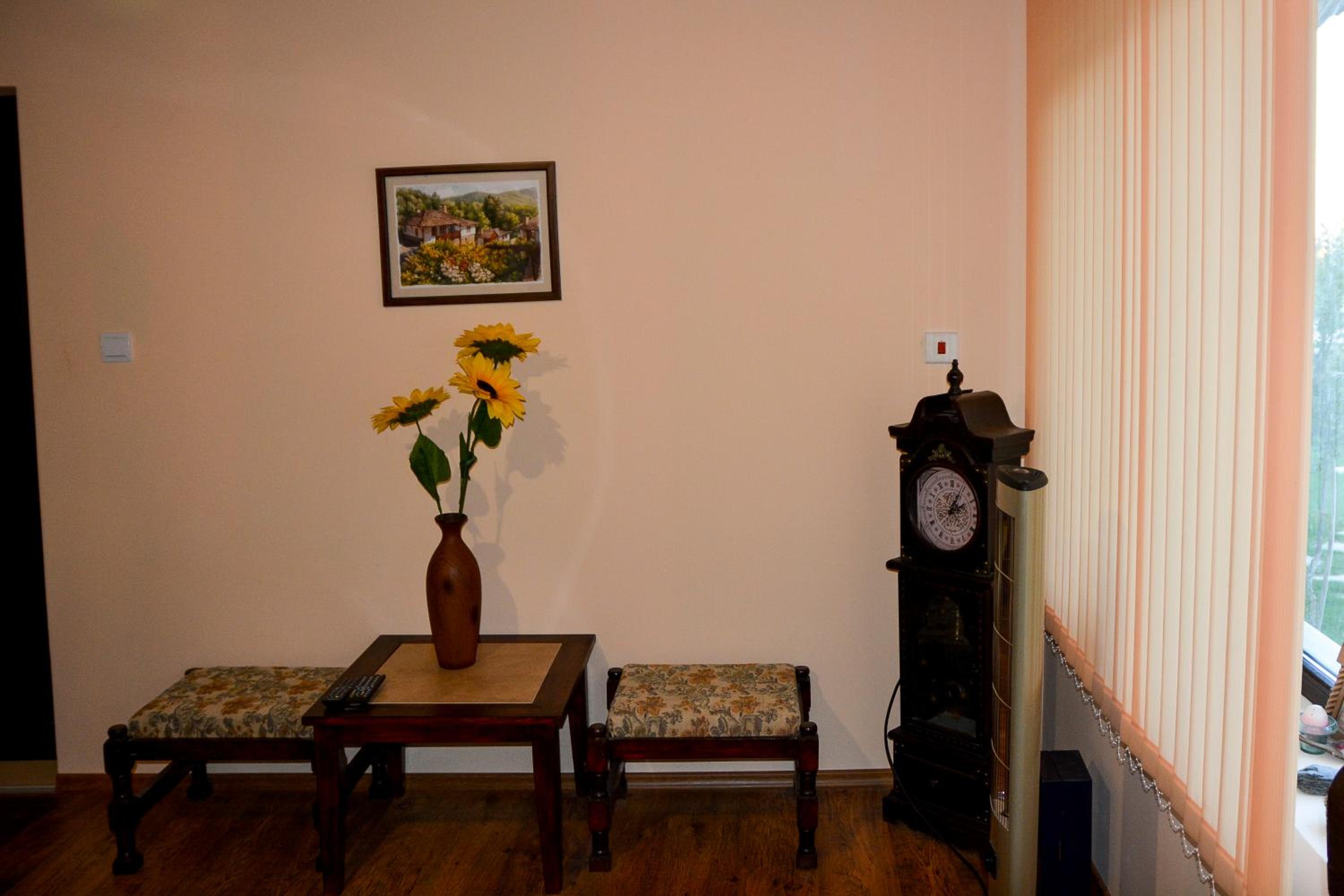 Guest House Raiski Kаt