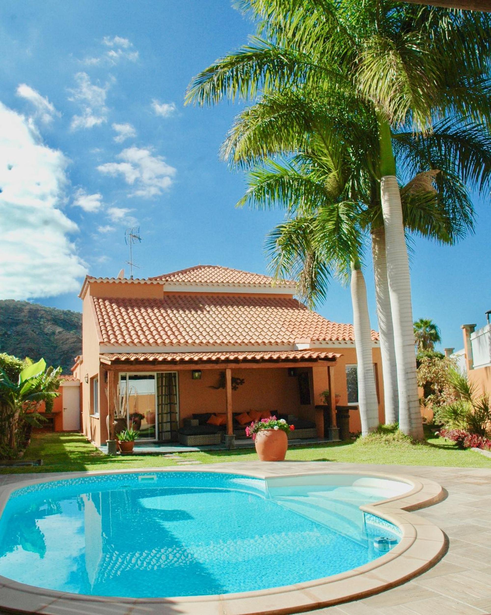 Villa Tauro Country Club view 2