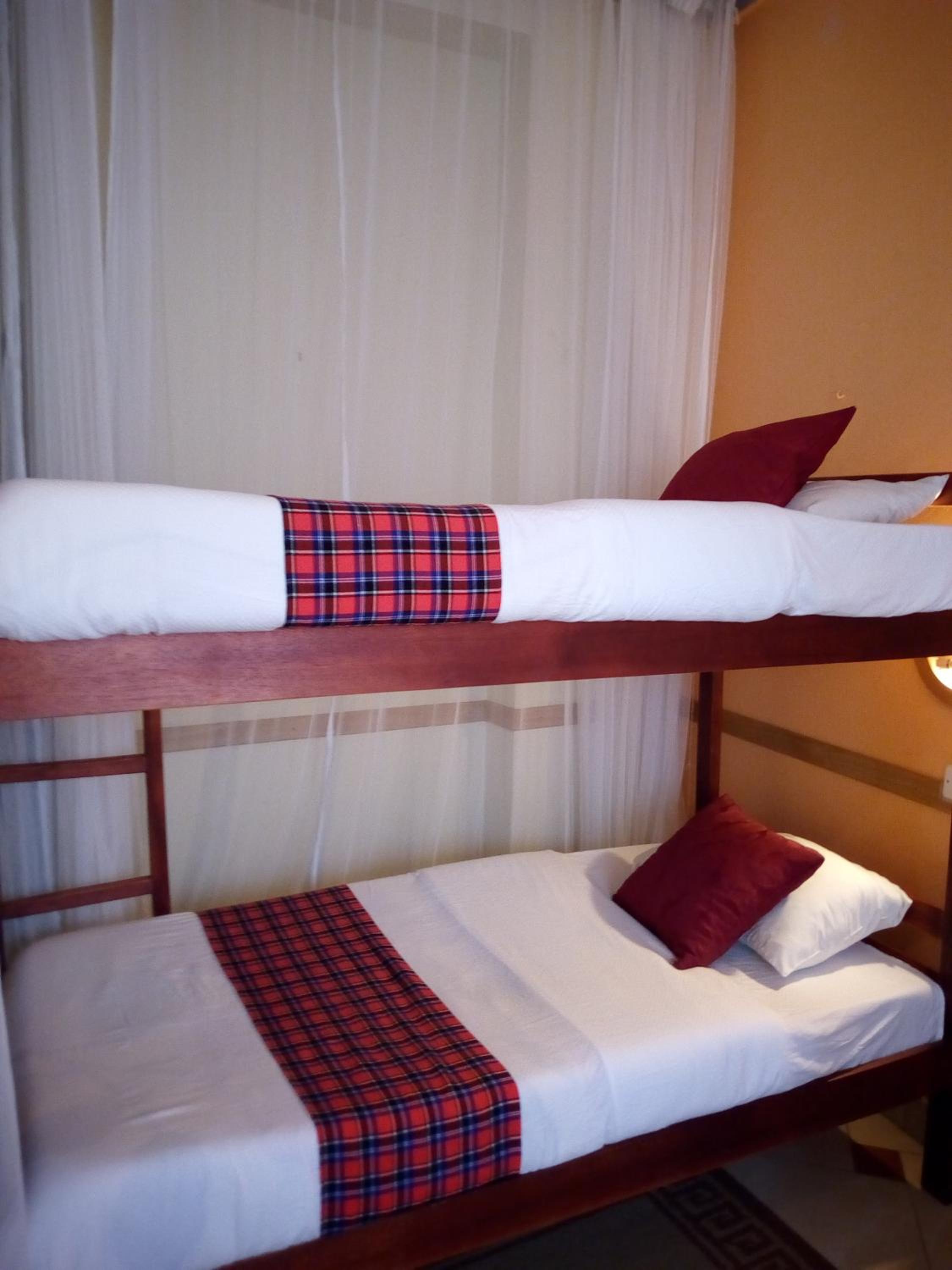 J residence Motel