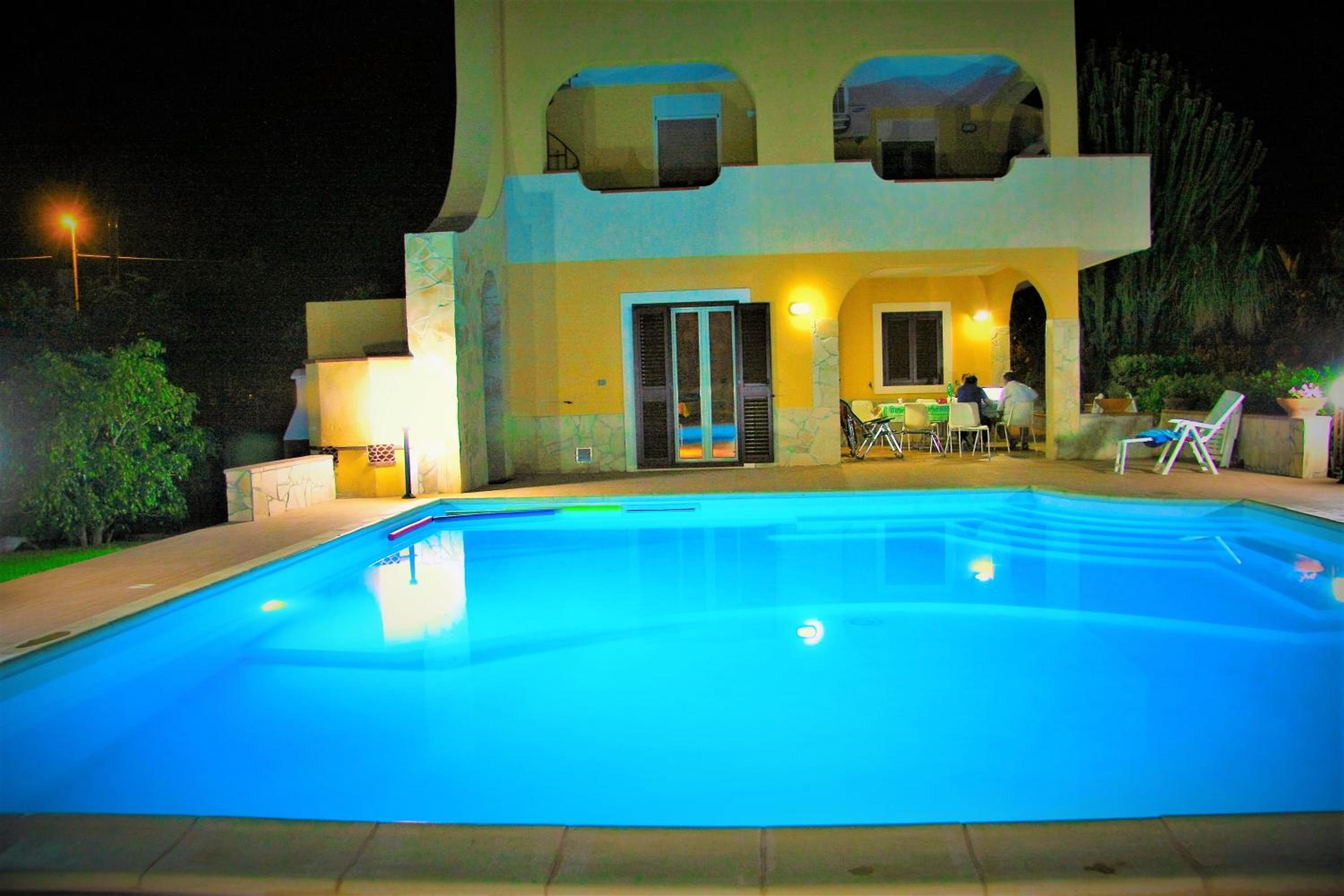 Happy Holiday Villa photo 2