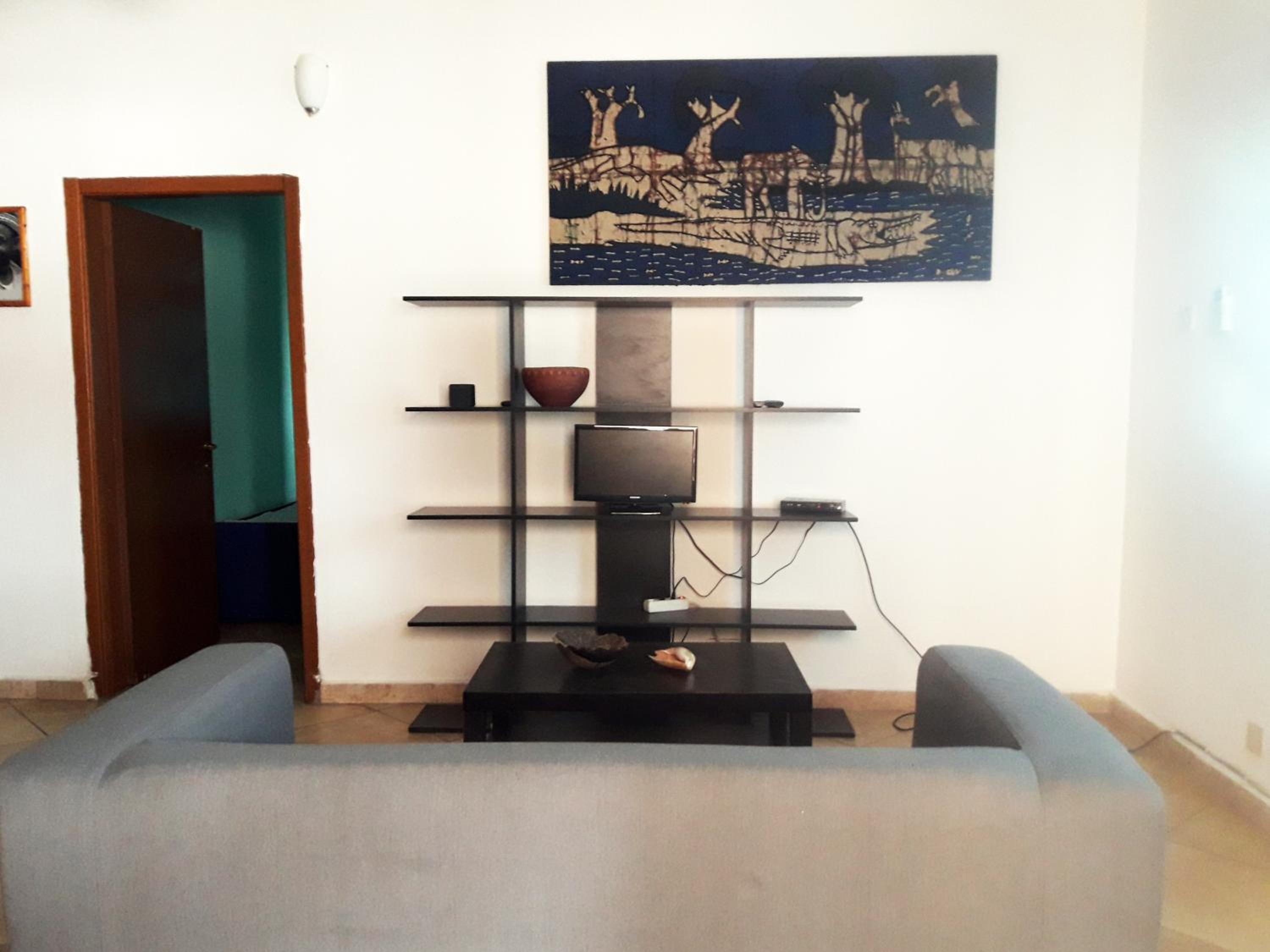 Sanchaba Yellow Apartments view 5