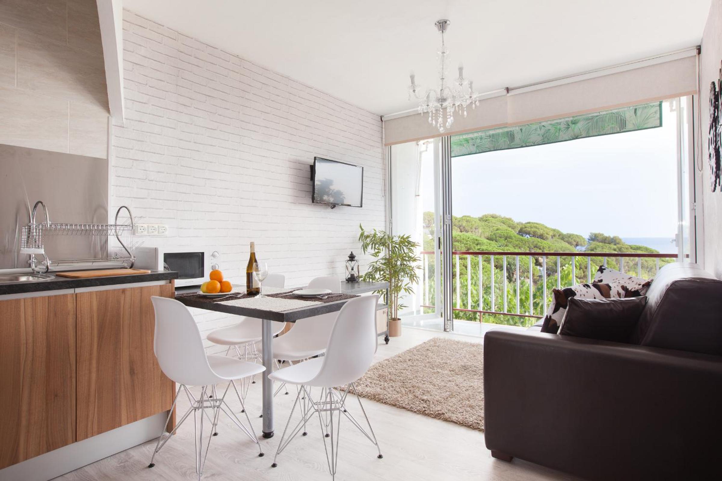 Apartment Beach Front Sant Pol