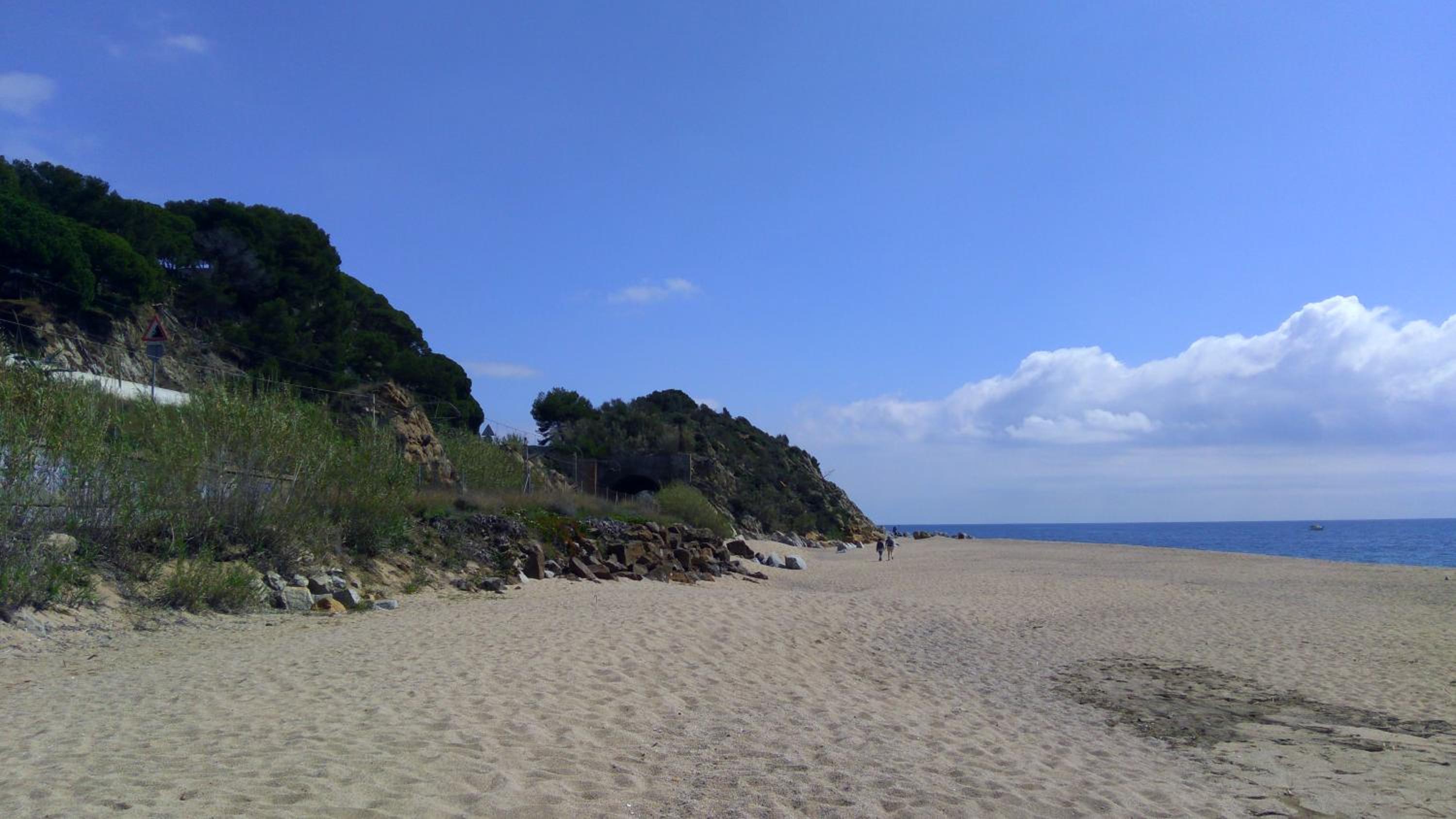 Apartment Beach Front Sant Pol
