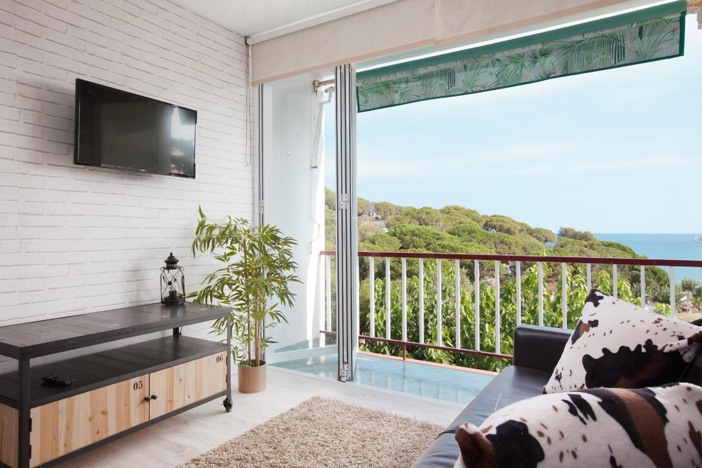 Apartment Beach Front Sant Pol