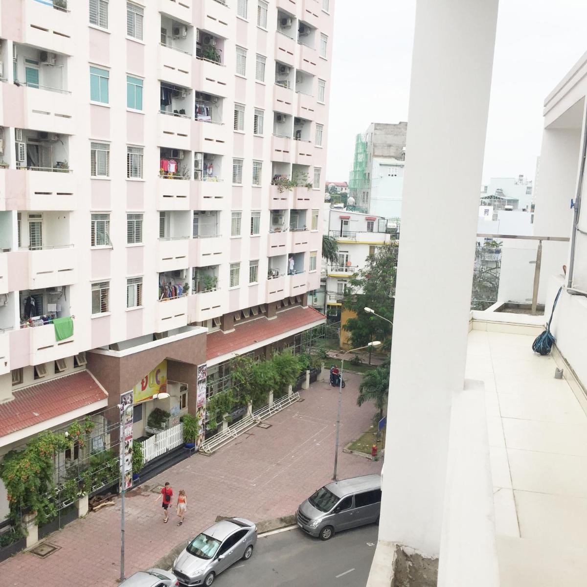 balcony