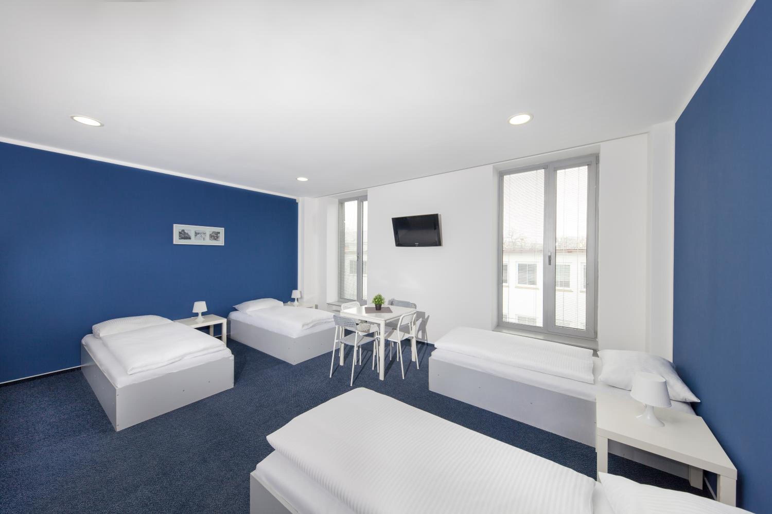 Hotel & Hostel Letov