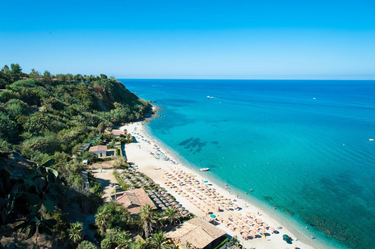 Stromboli Beach Tropea photo 2