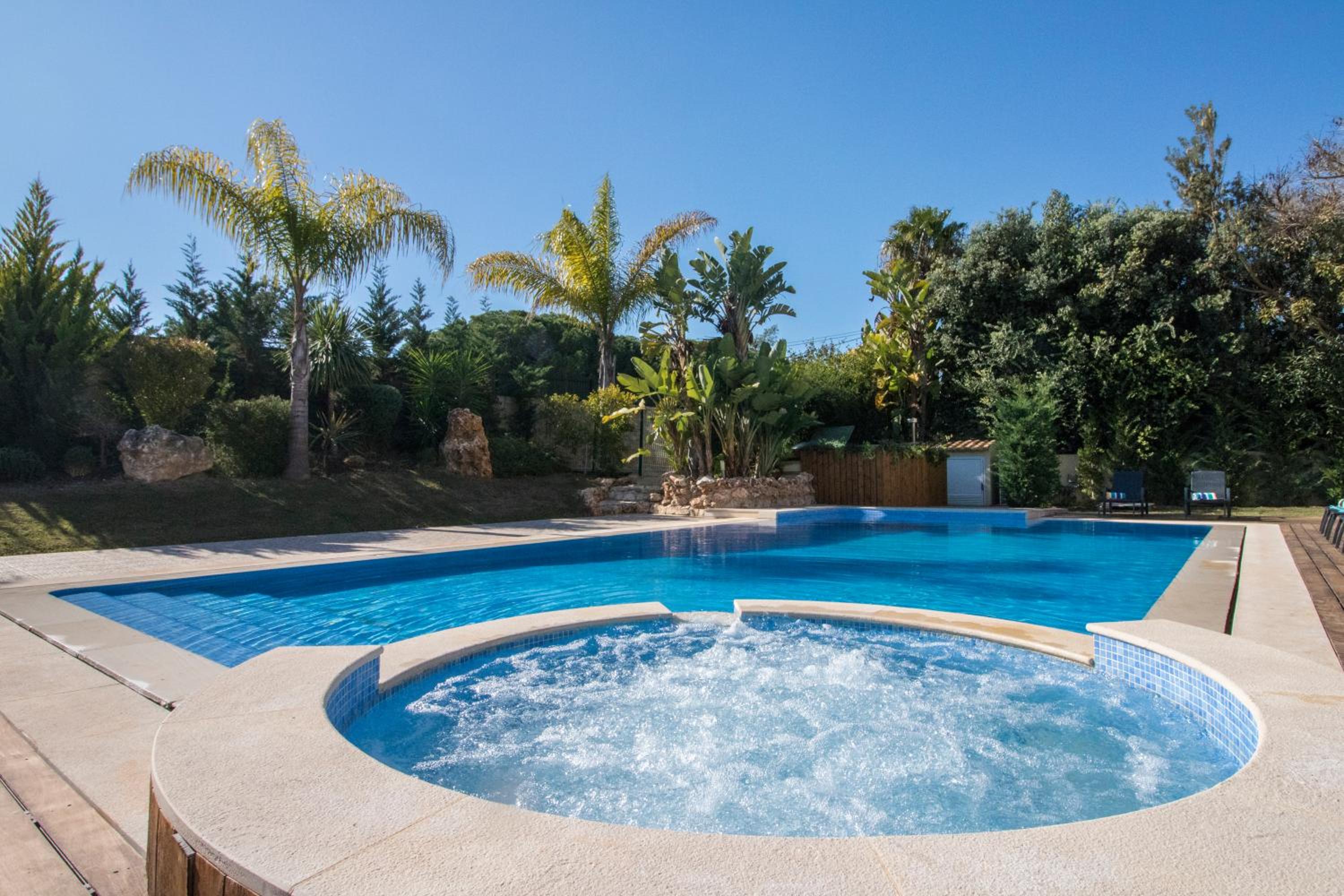 Villa Mar by Algarve Holidays view 3