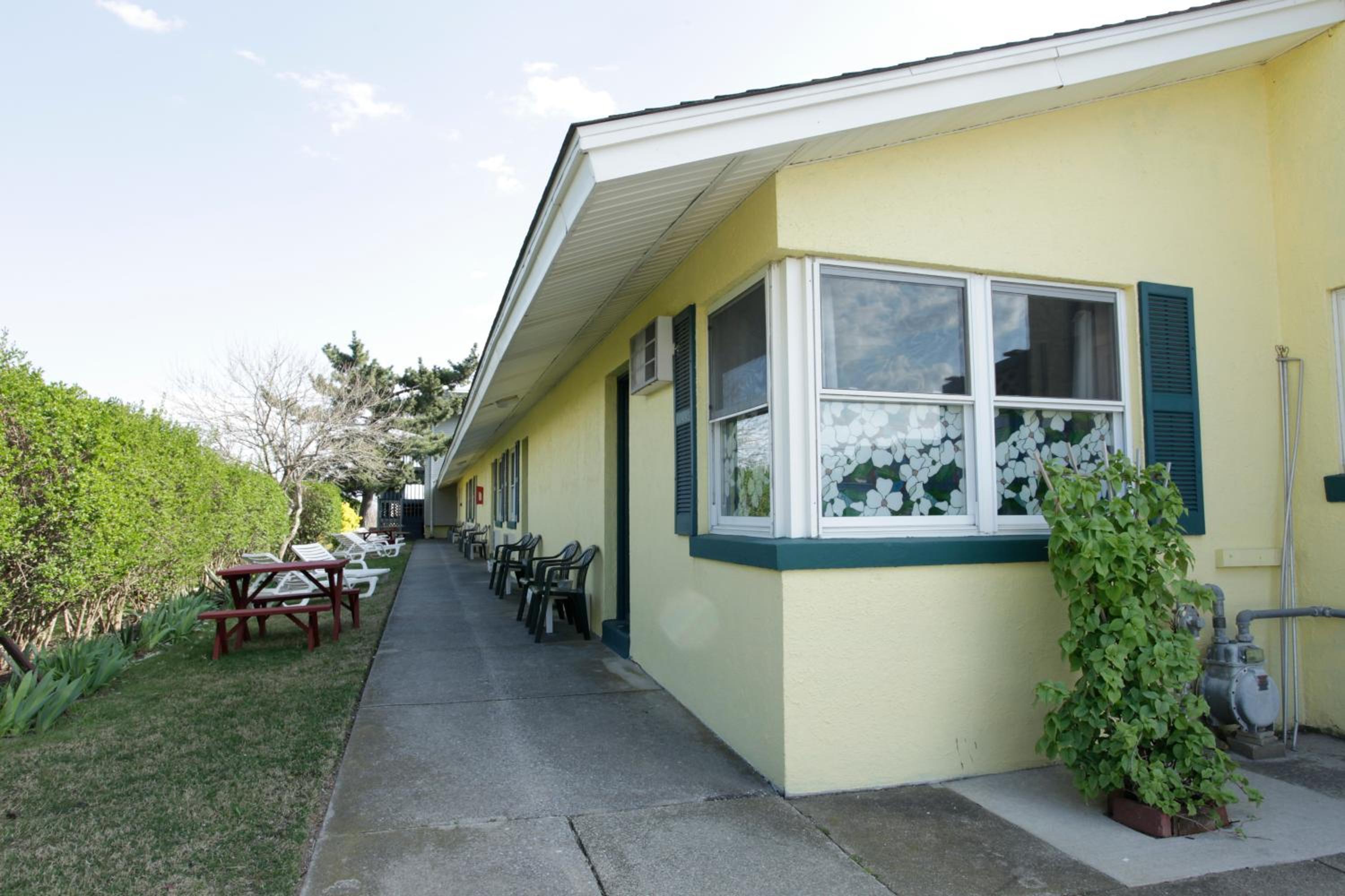 The Buckingham Motel Adults only