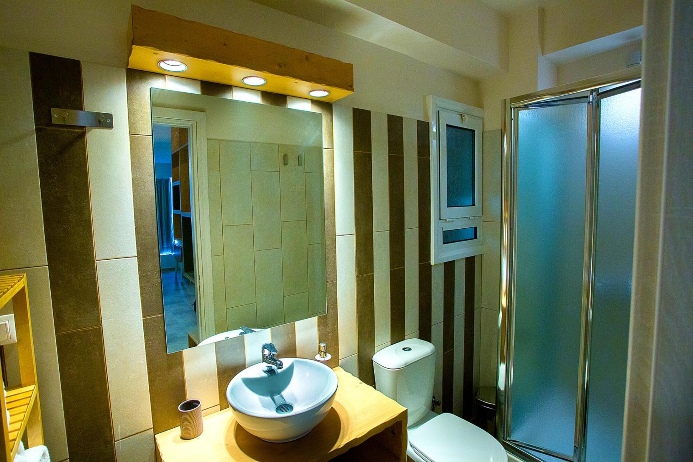 Emerald Suite