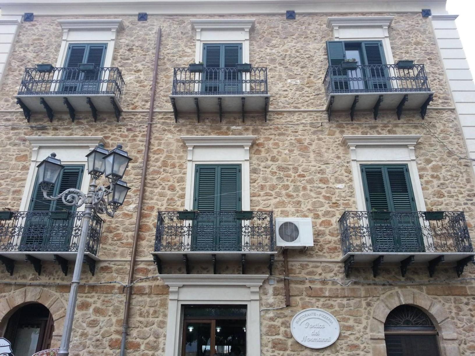 il portico dei normanni view 3