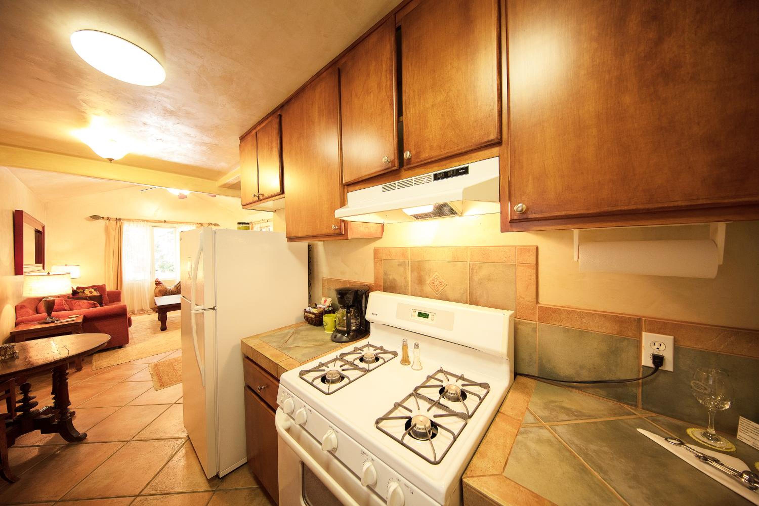 Ojai Vacations - The Emerald Iguana Inn - Property Image 53