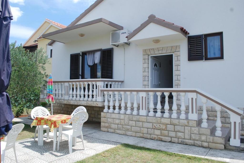 Apartment Mirjana view 2