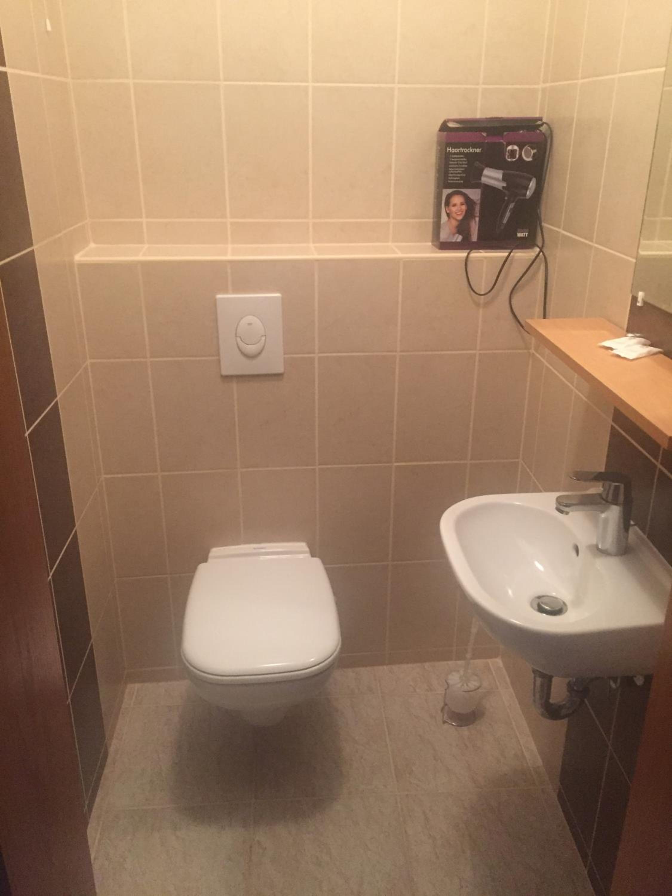 Jasmin Pension Central Location Shared Kitchen Pet Friendly