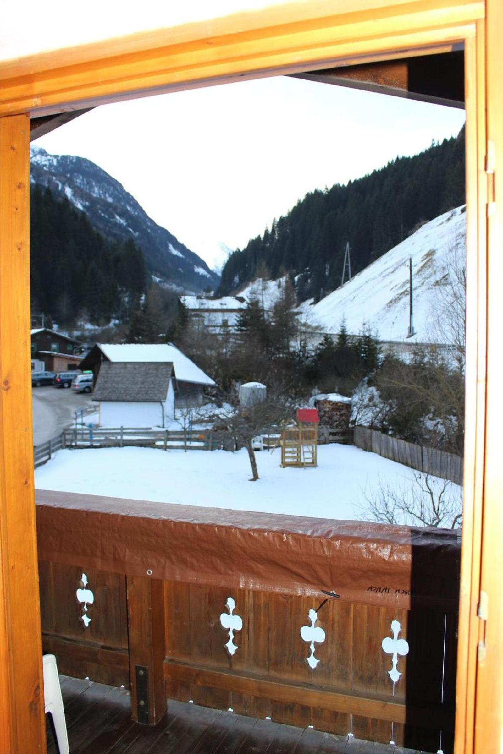 Photo 24
