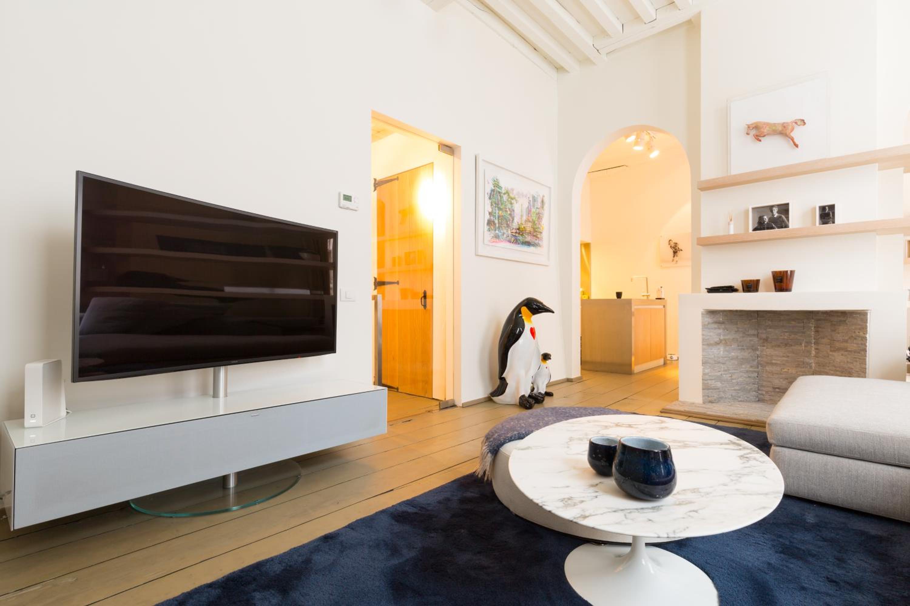 Y & L villa