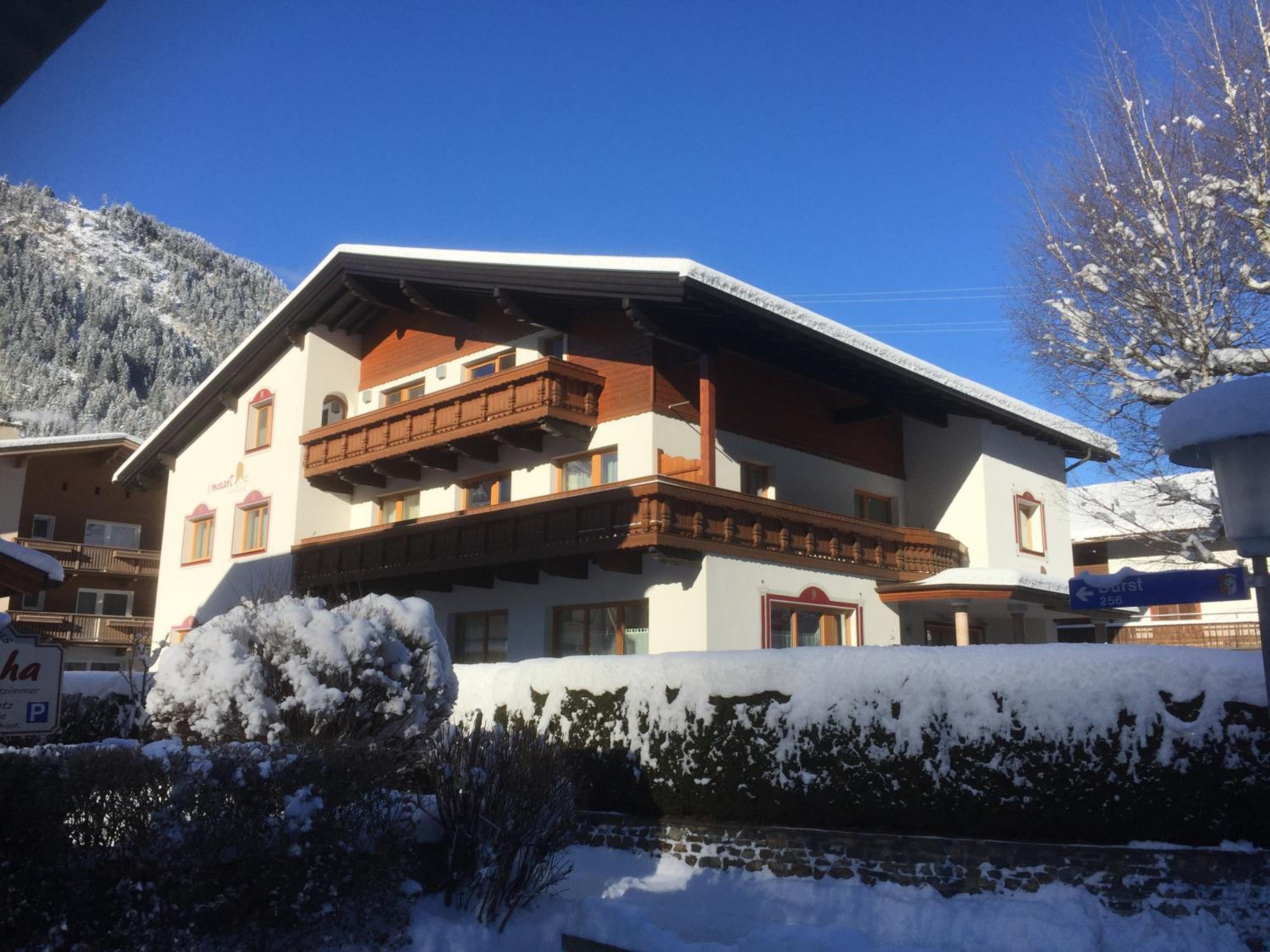Photo 14