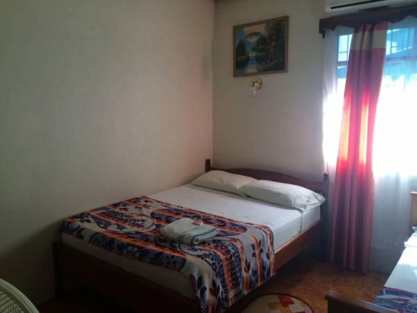 Don Santiago Guesthouse Downtown