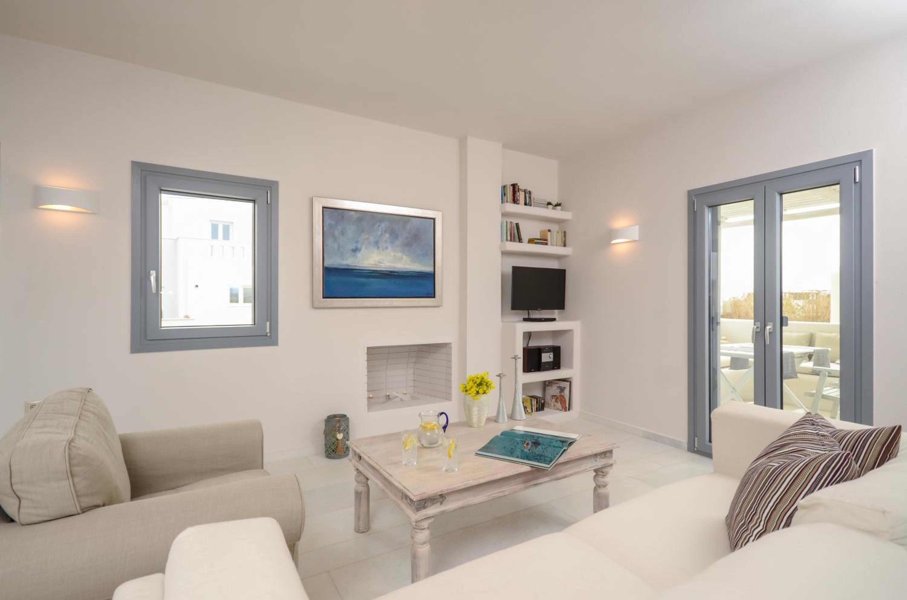 Seaside Naxos • Holiday Villas