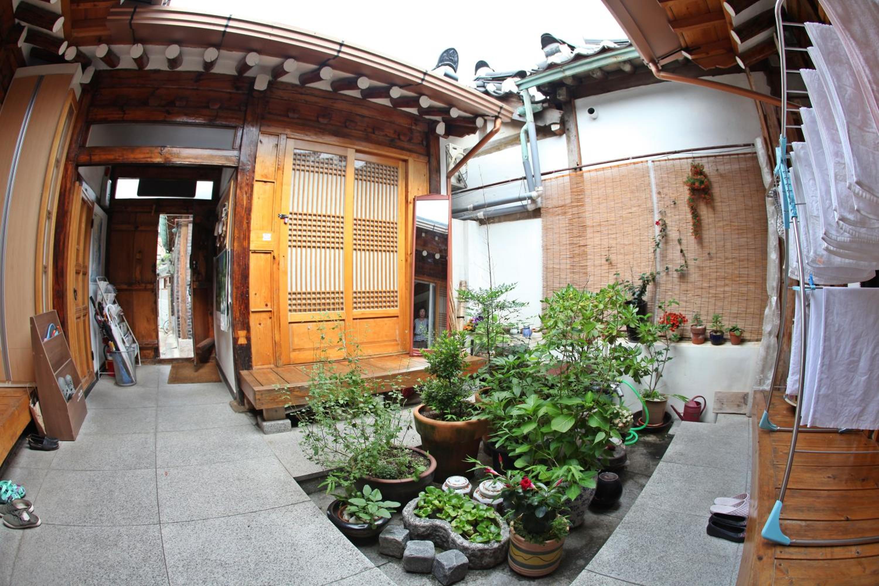 Hanok Guesthouse Nuha