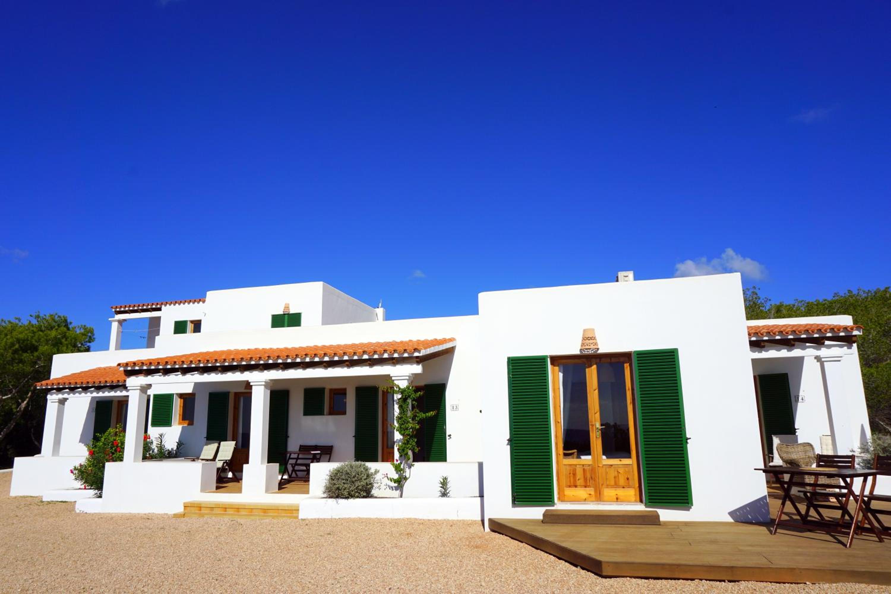 Voga Mari - Astbury Formentera view 4